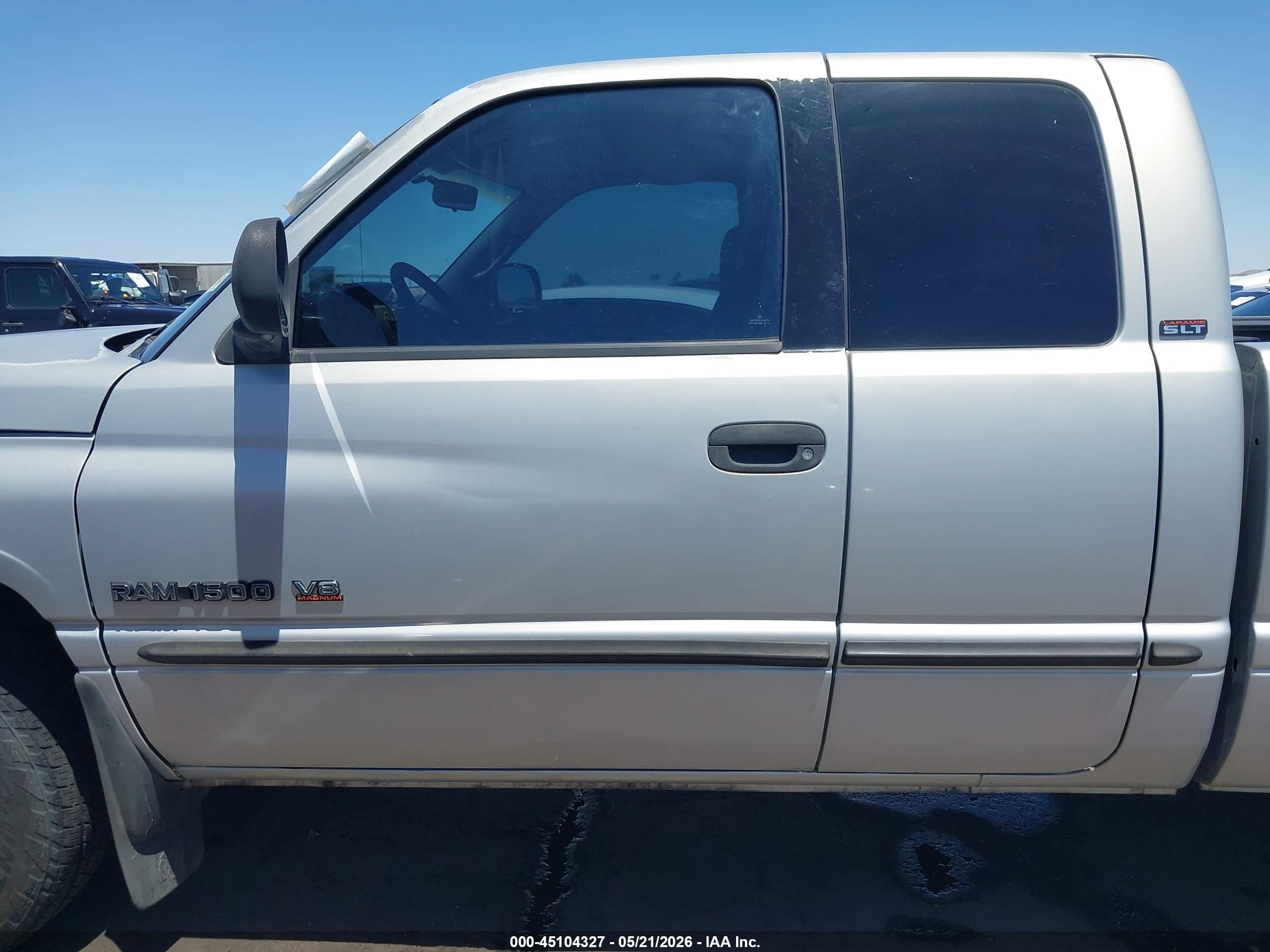 2001 Dodge Ram 1500 St Серебряный vin: 1B7HC13Y11J229347