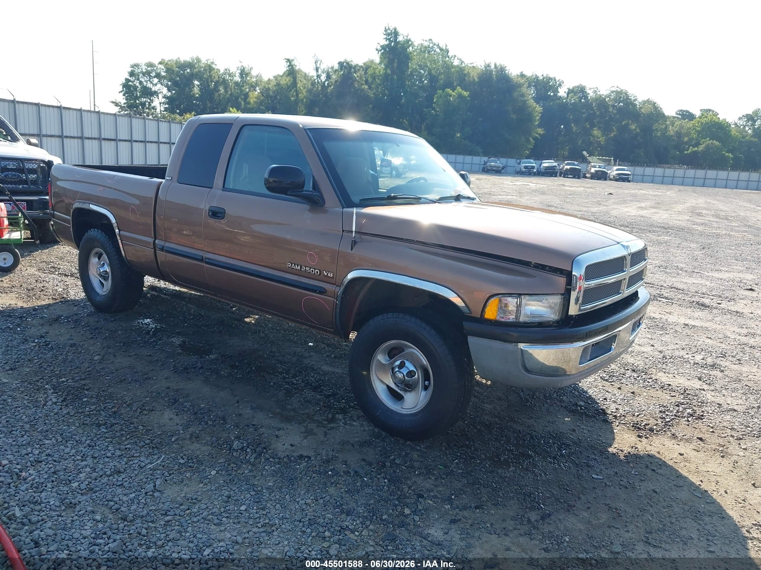 1B7HC13Y1YJ188292