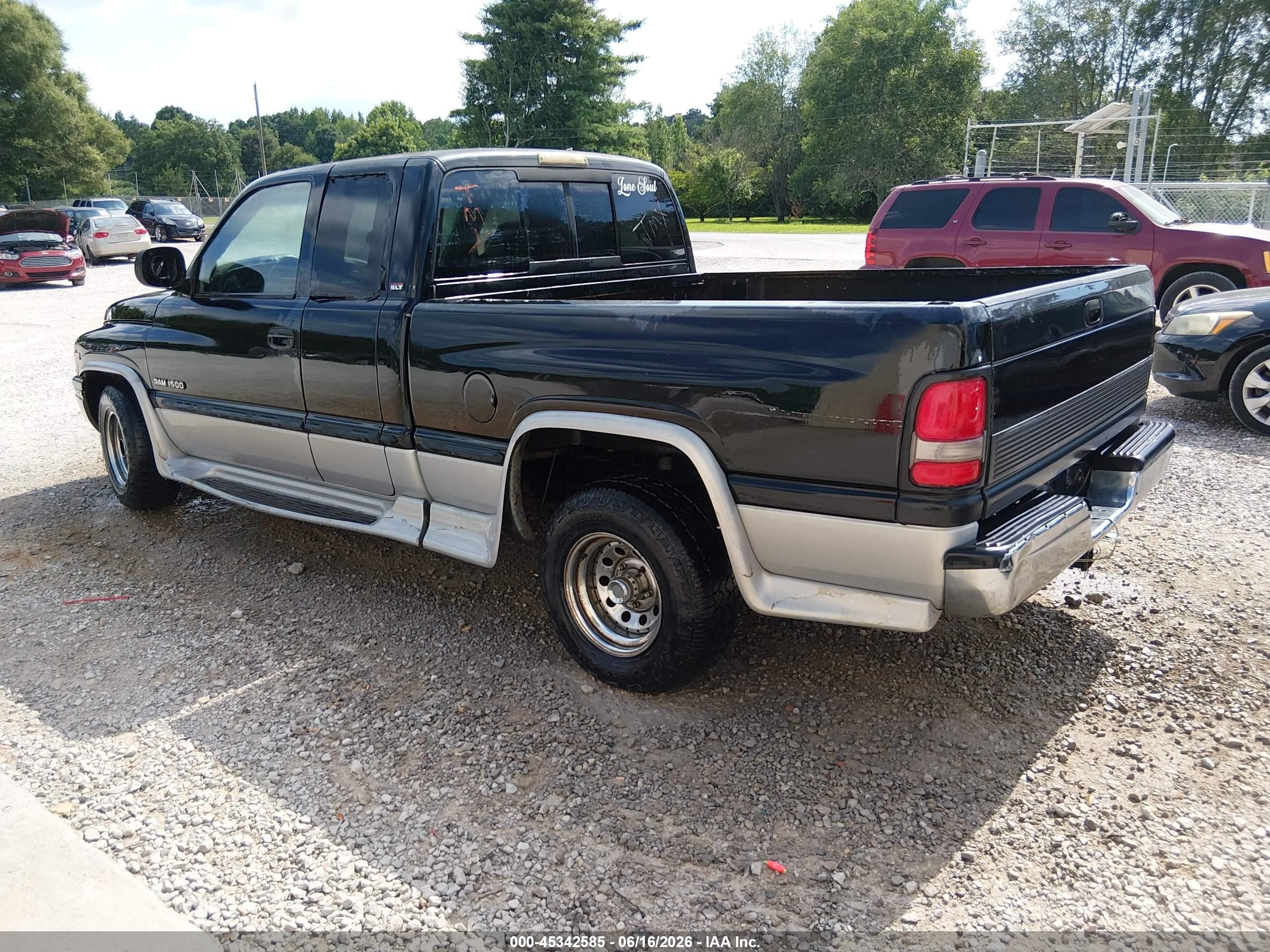 1998 Dodge Ram 1500 St Черный vin: 1B7HC13Y3WJ234279