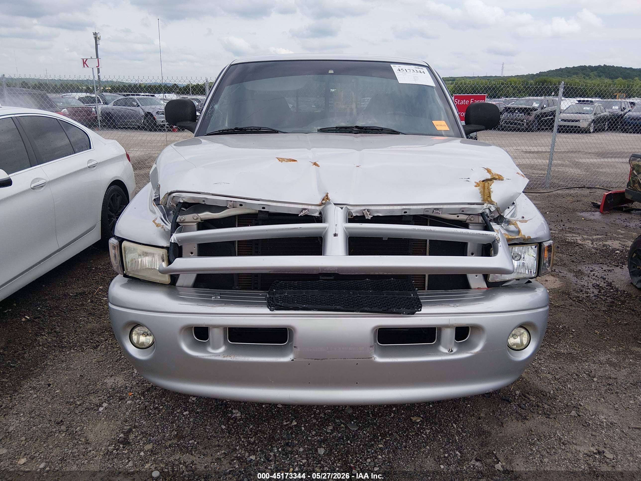 2001 Dodge Ram 1500 St Silver vin: 1B7HC13Y41J606091