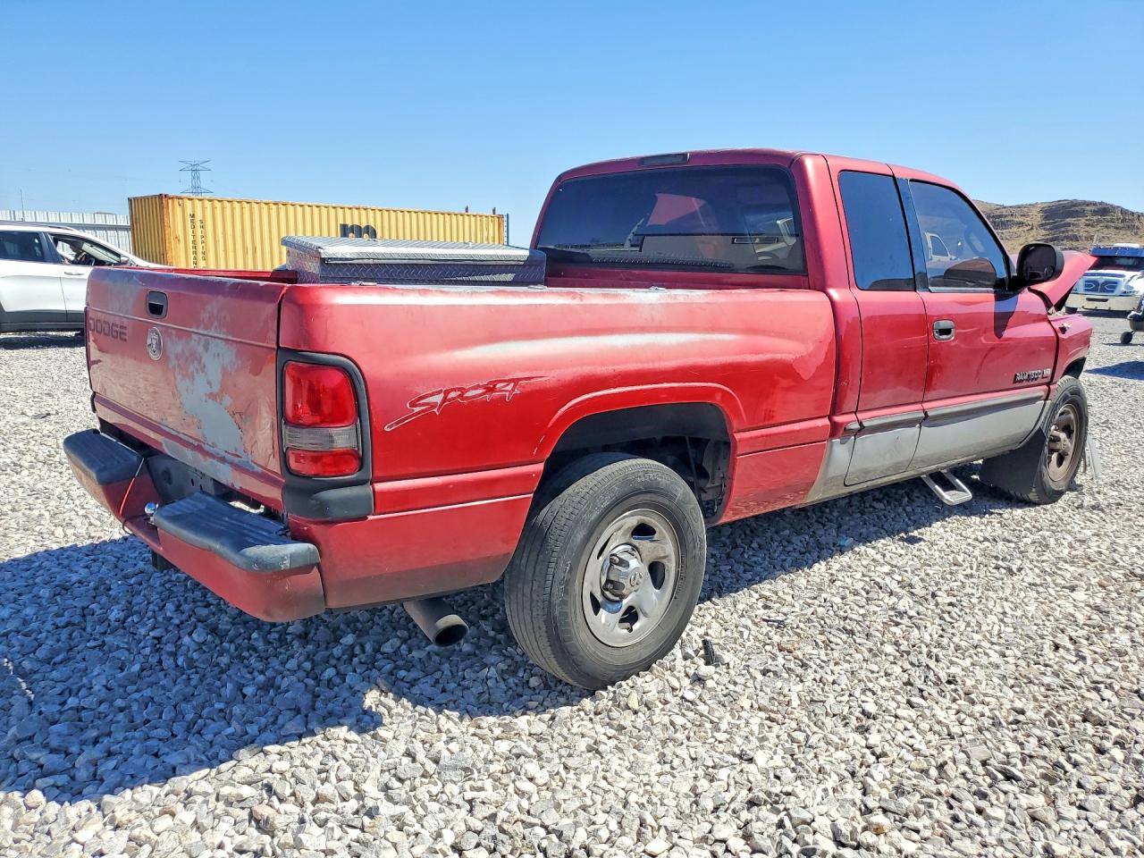 1998 Dodge Ram 1500 Red vin: 1B7HC13Y4WJ202151