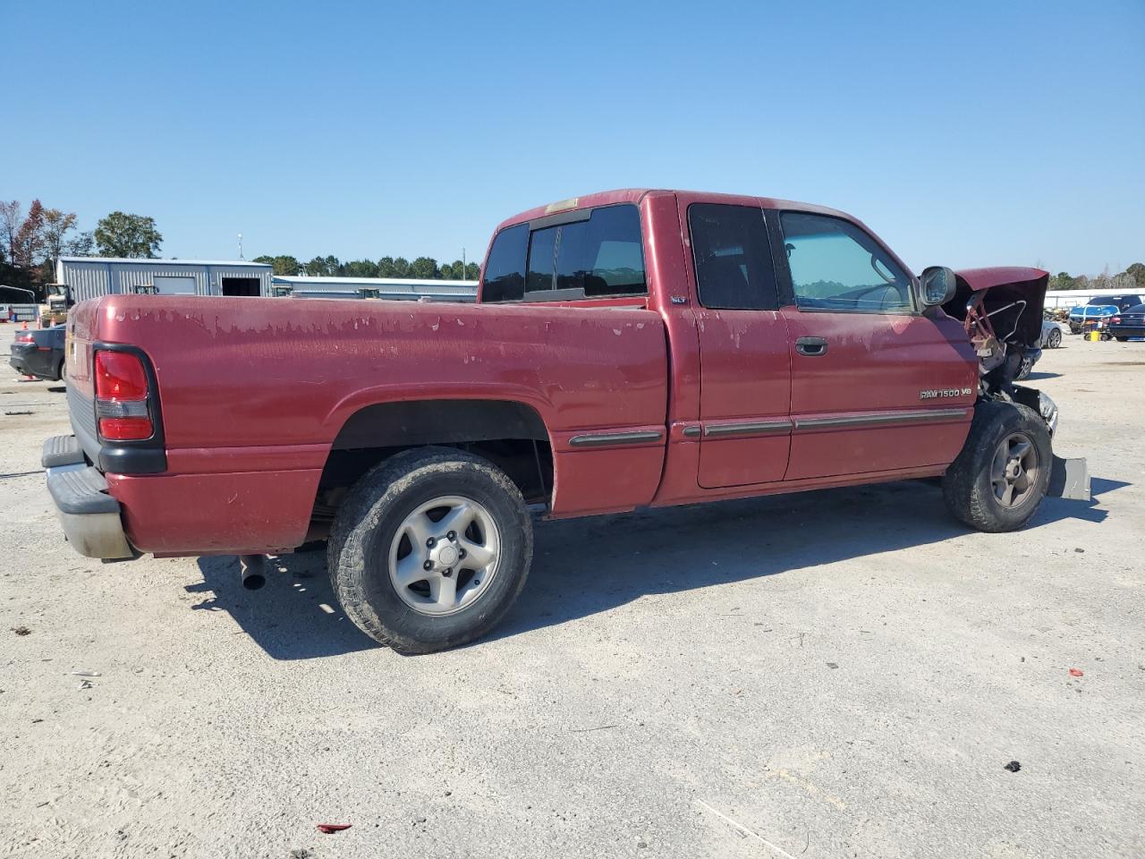1998 Dodge Ram 1500 Burgundy vin: 1B7HC13Y5WJ225499