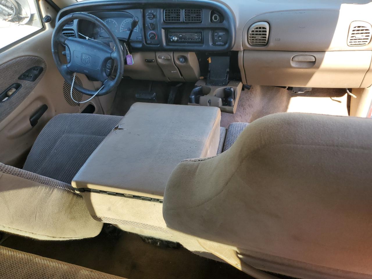 1998 Dodge Ram 1500 Burgundy vin: 1B7HC13Y5WJ225499
