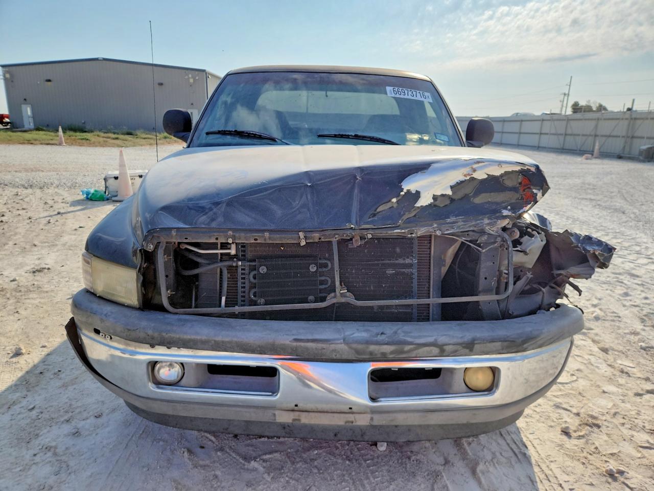 1999 Dodge Ram 1500 Черный vin: 1B7HC13Y6XJ562040