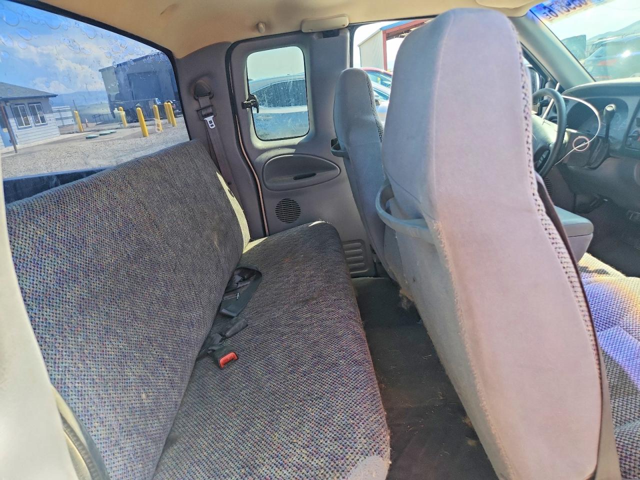 2000 Dodge Ram 1500 Gray vin: 1B7HC13Y6YJ169527