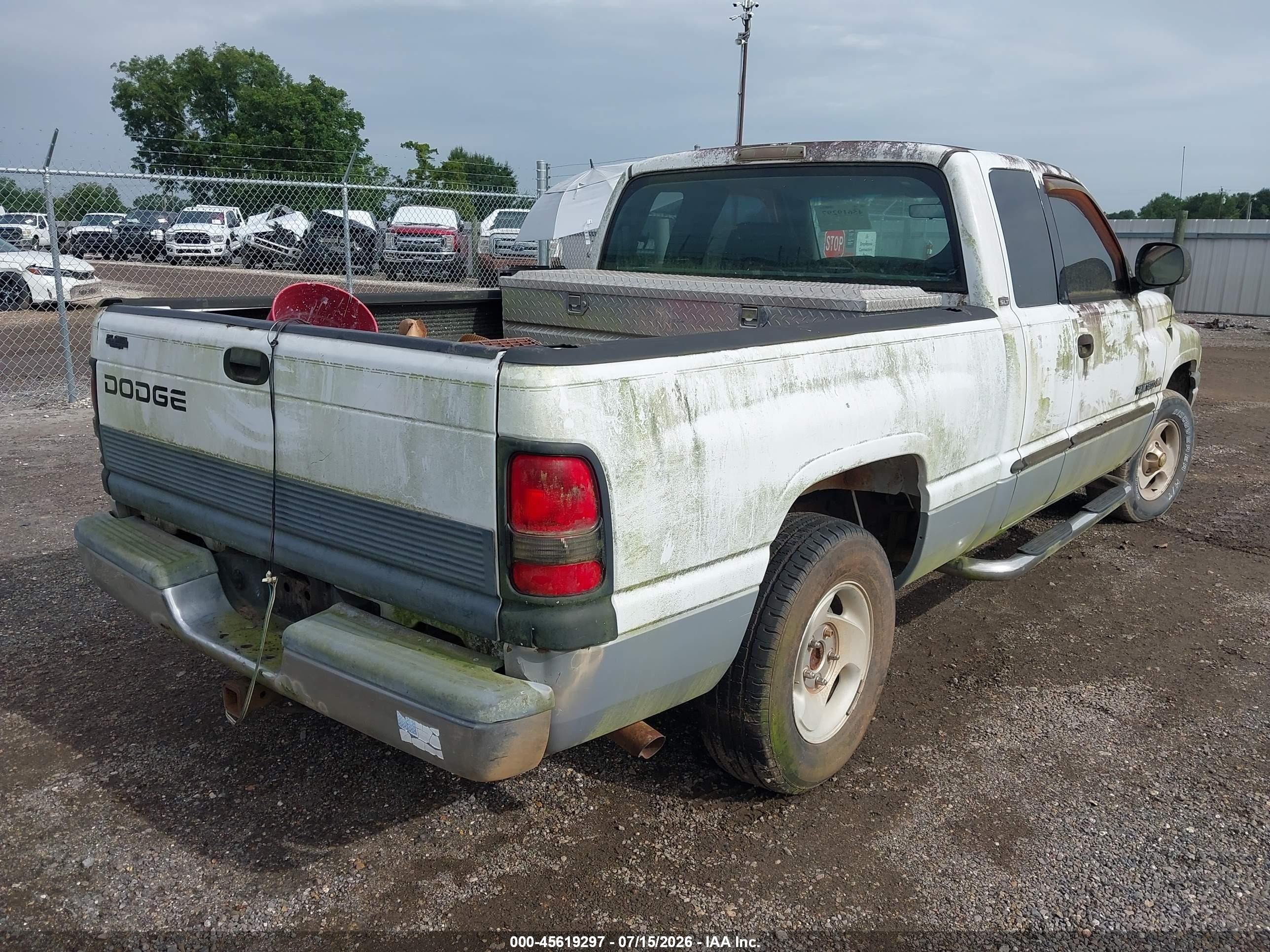 2001 Dodge Ram 1500 St White vin: 1B7HC13Y91J223697