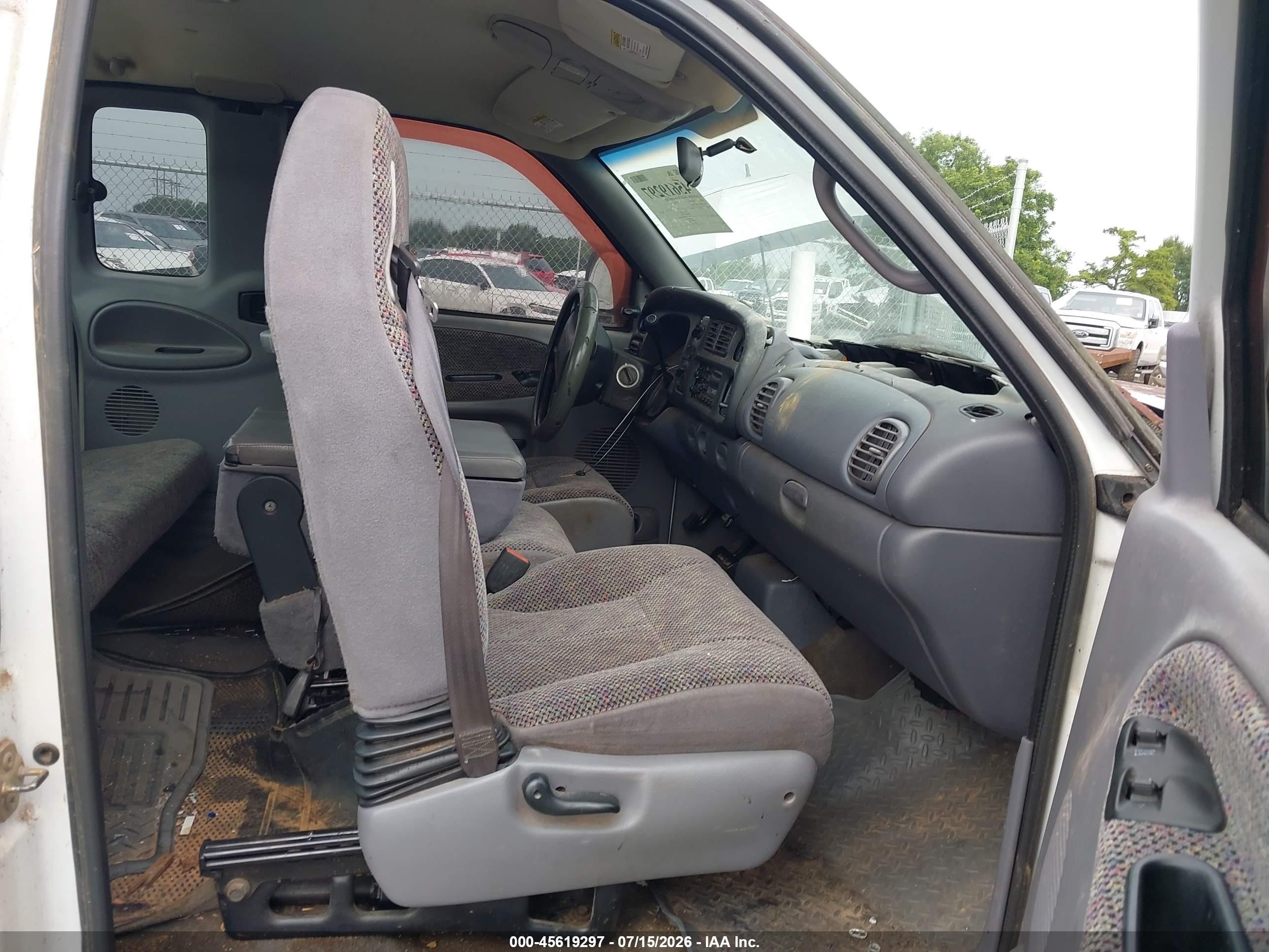 2001 Dodge Ram 1500 St White vin: 1B7HC13Y91J223697