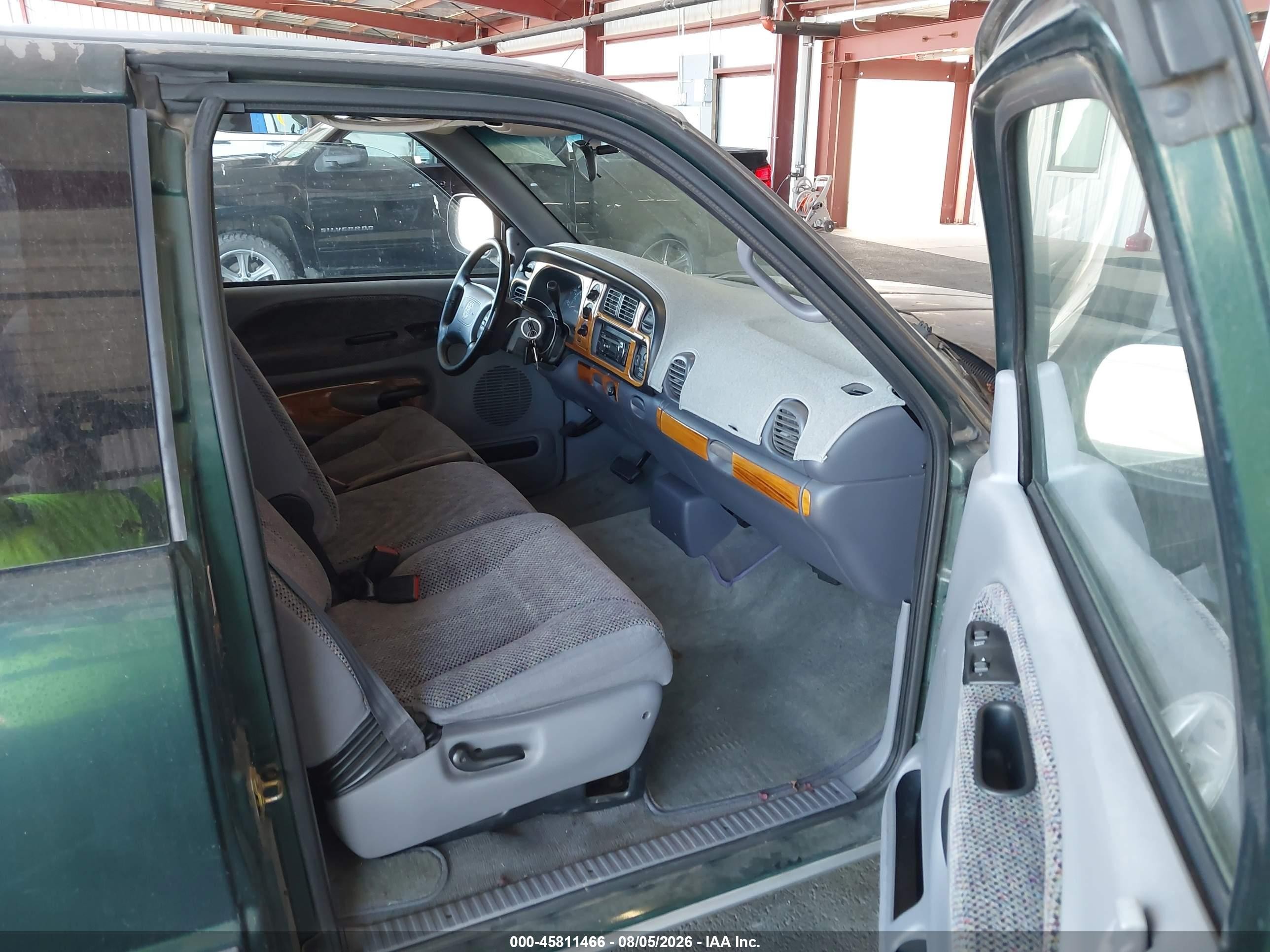 1998 Dodge Ram 1500 St Green vin: 1B7HC13Y9WJ210343
