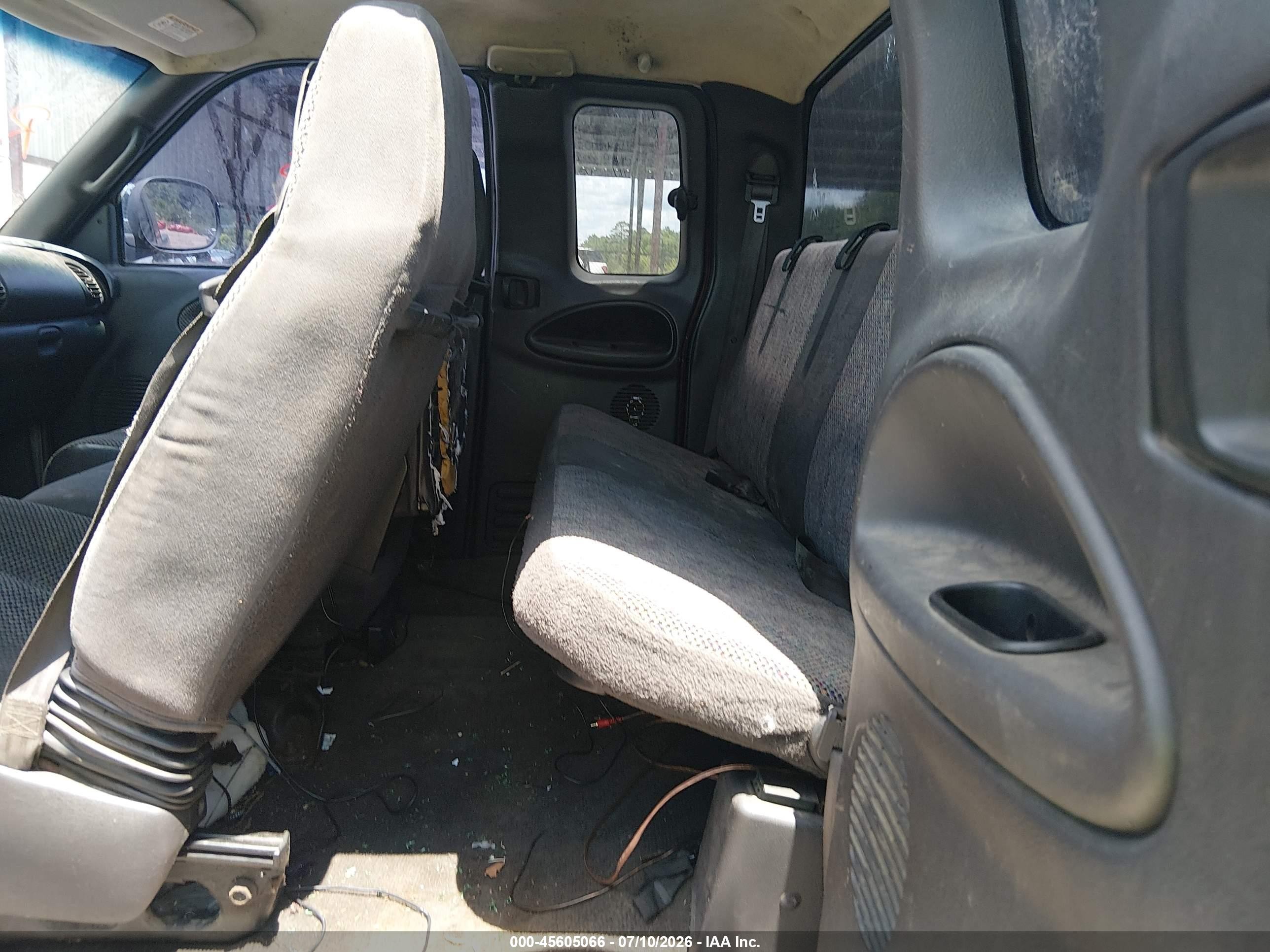 2001 Dodge Ram 1500 St Burgundy vin: 1B7HC13Z01J569419