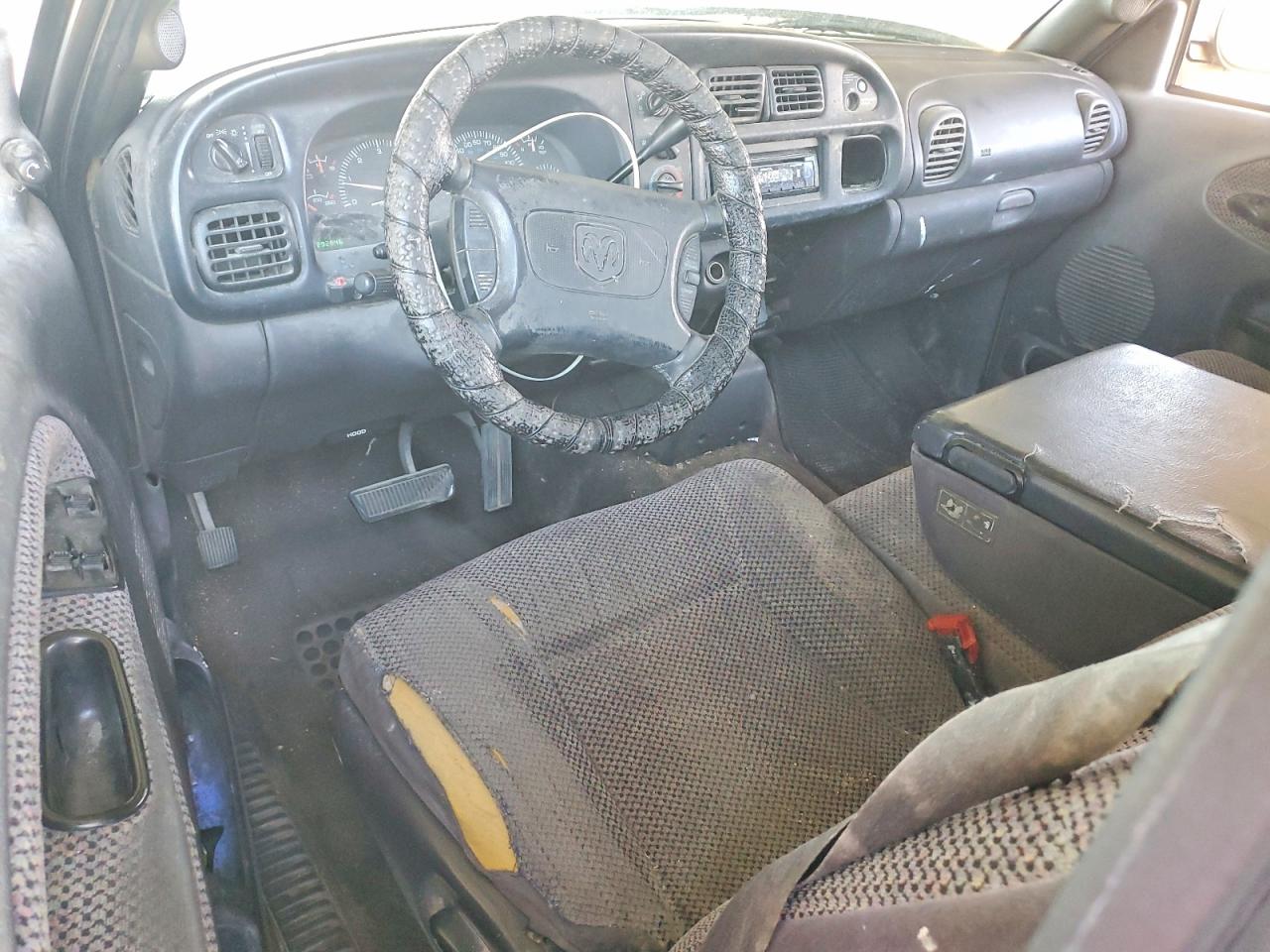 1999 Dodge Ram 1500 White vin: 1B7HC13Z5XJ535226