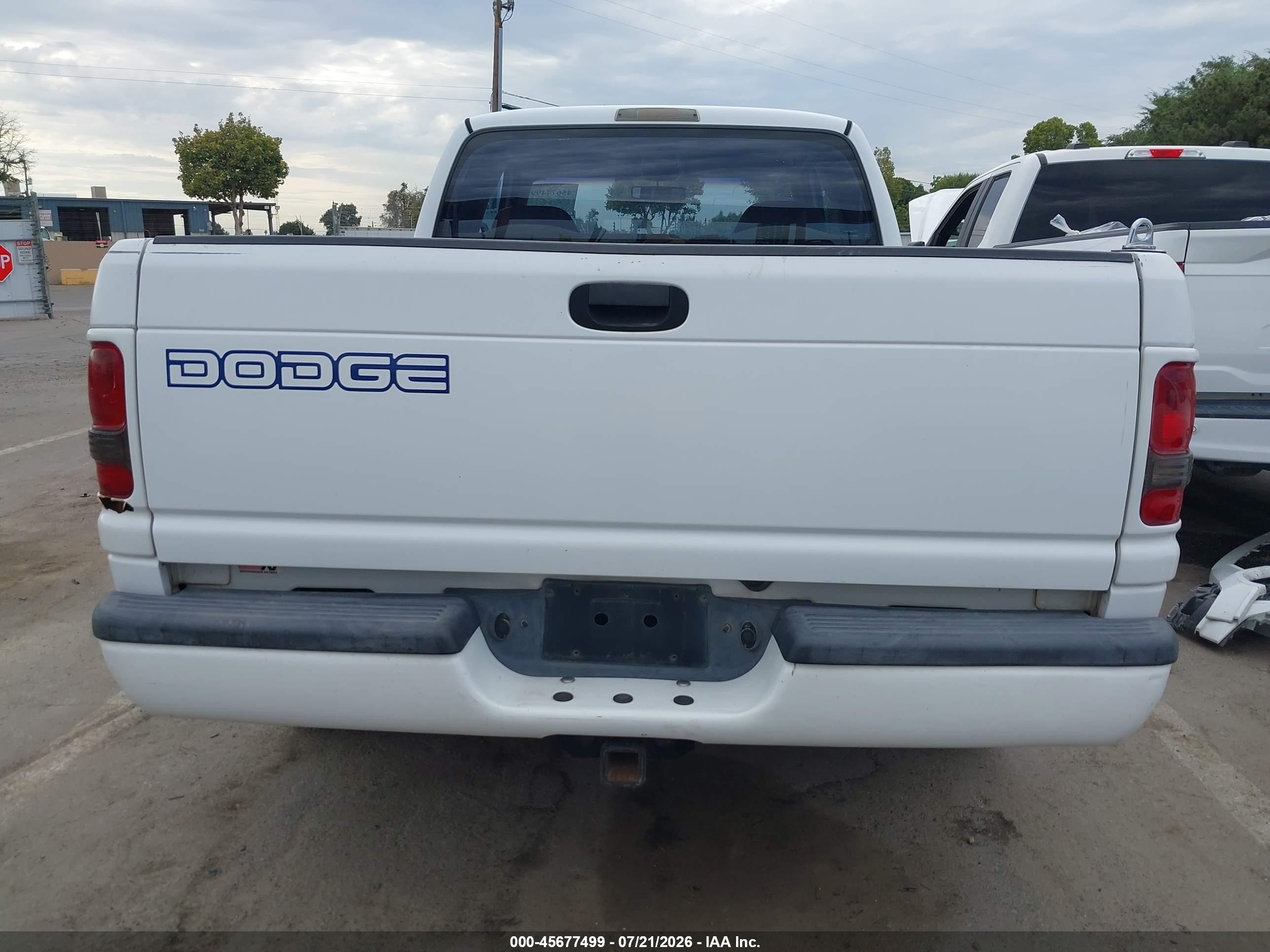 2000 Dodge Ram 1500 St White vin: 1B7HC13Z5YJ111952