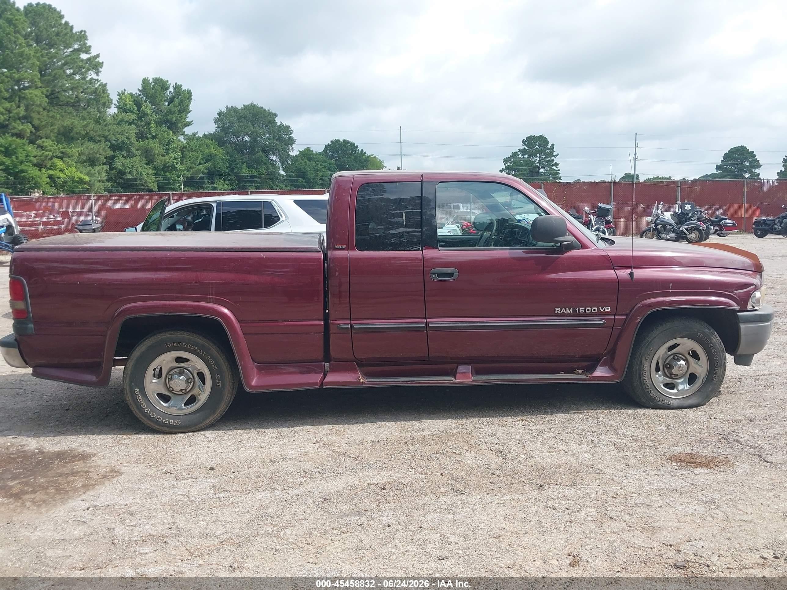 2000 Dodge Ram 1500 St Бордовый vin: 1B7HC13Z5YJ164554
