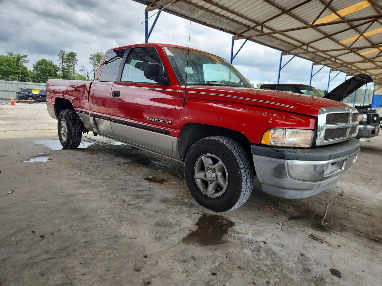 1998 Dodge Ram 1500 Red vin: 1B7HC13Z8WJ215106