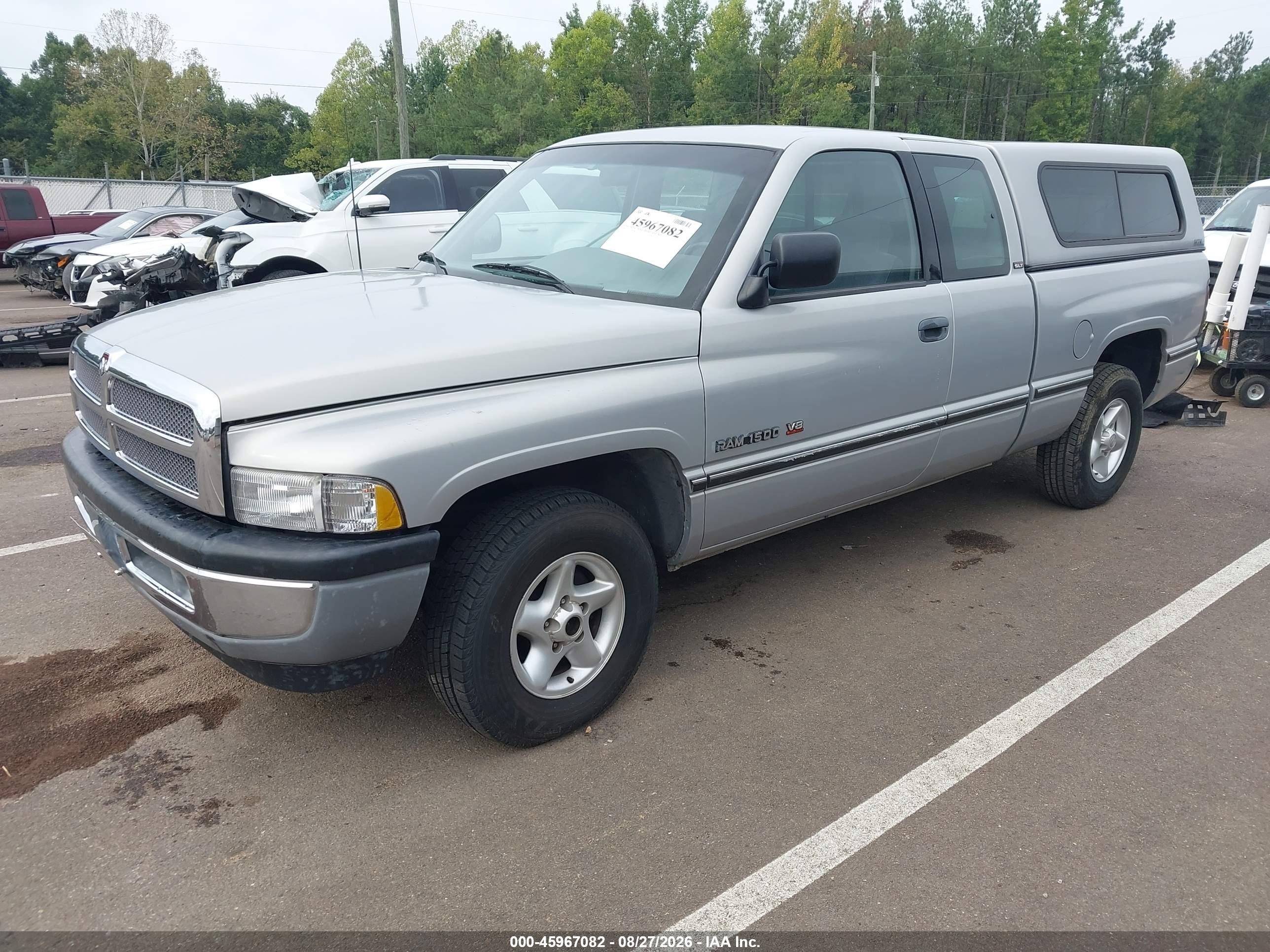1996 Dodge Ram 1500   Серебряный vin: 1B7HC13Z9TJ146485