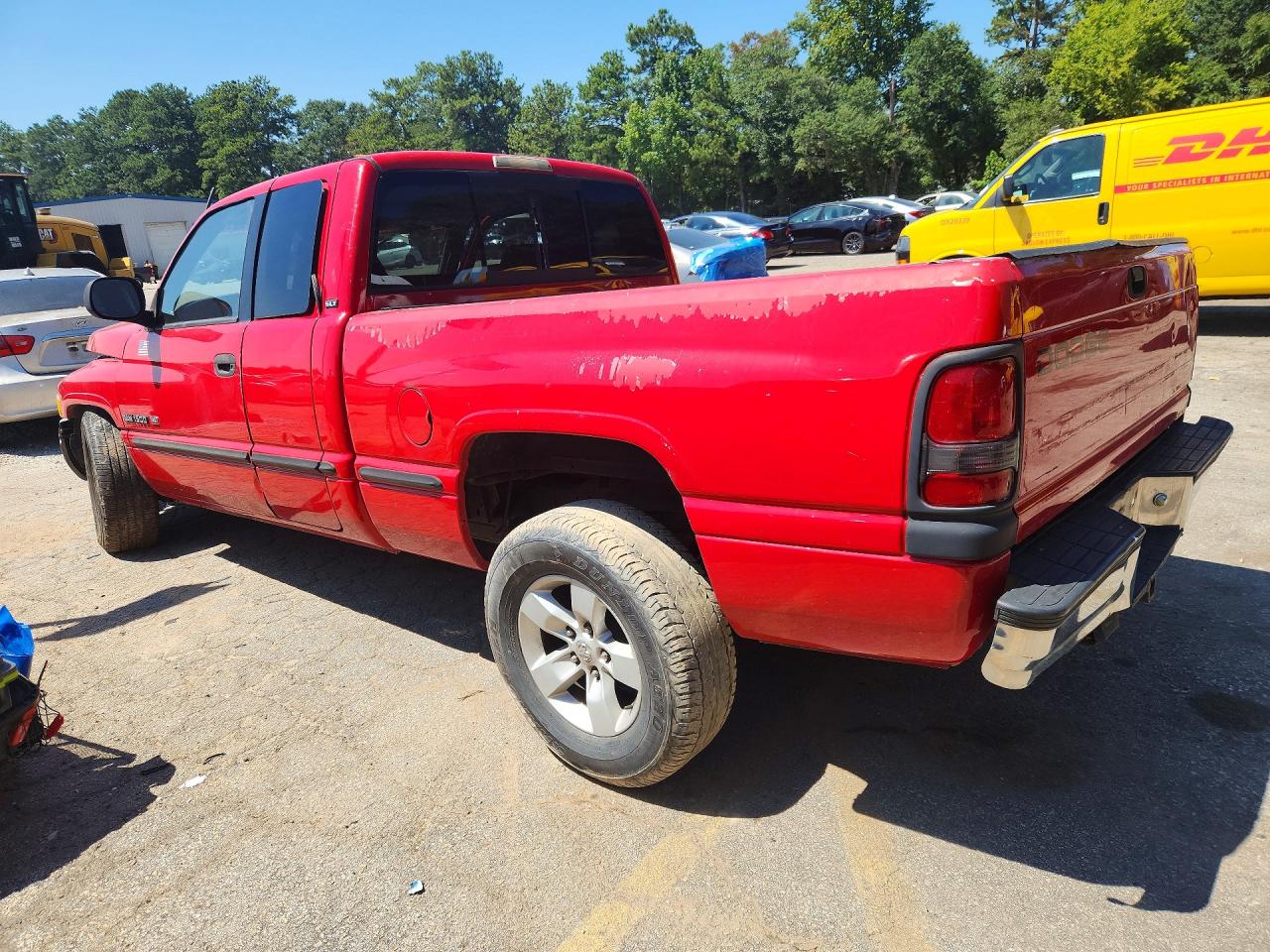 1998 Dodge Ram 1500 Red vin: 1B7HC13ZXWJ111121