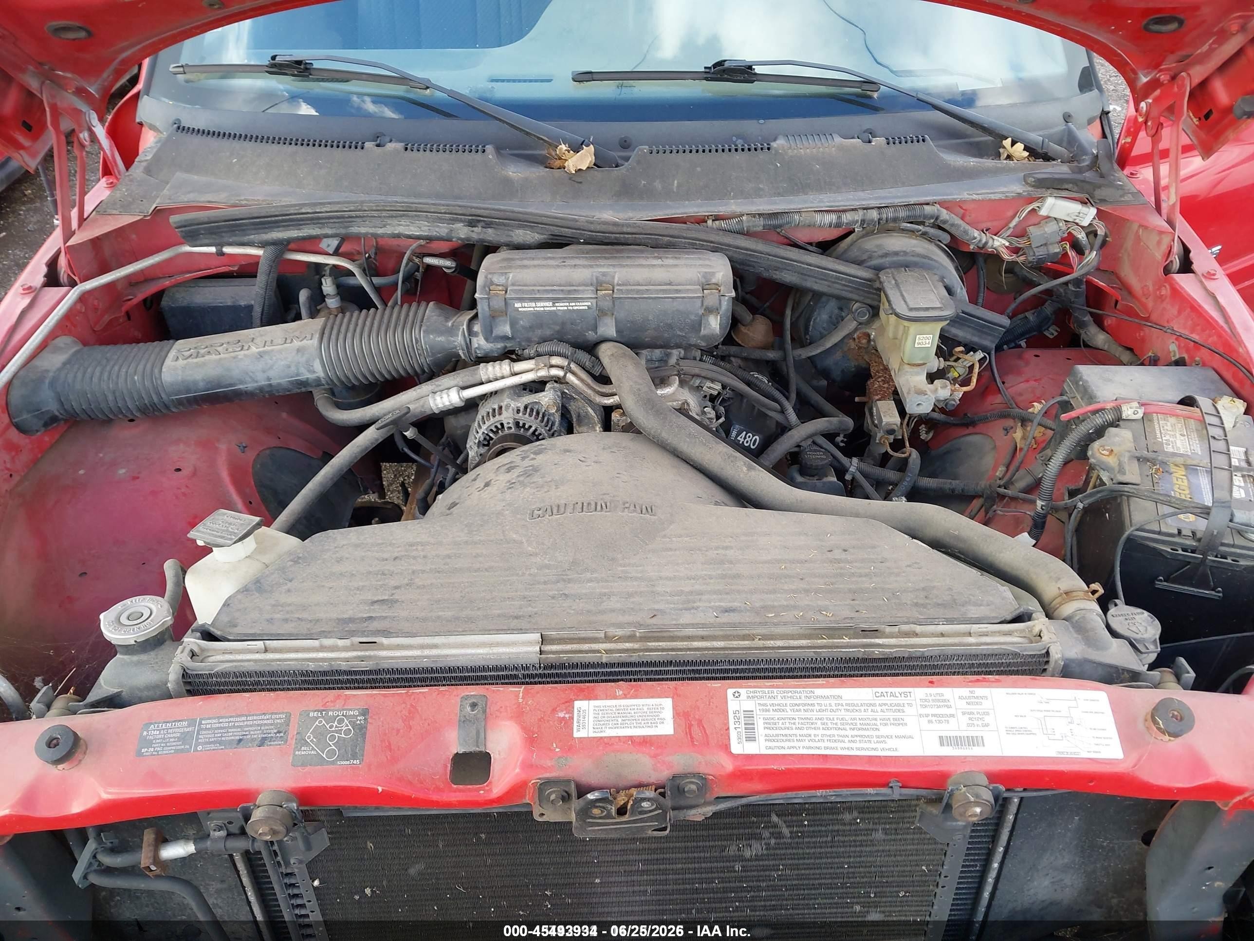 1996 Dodge Ram 1500   Red vin: 1B7HC16X2TS662479