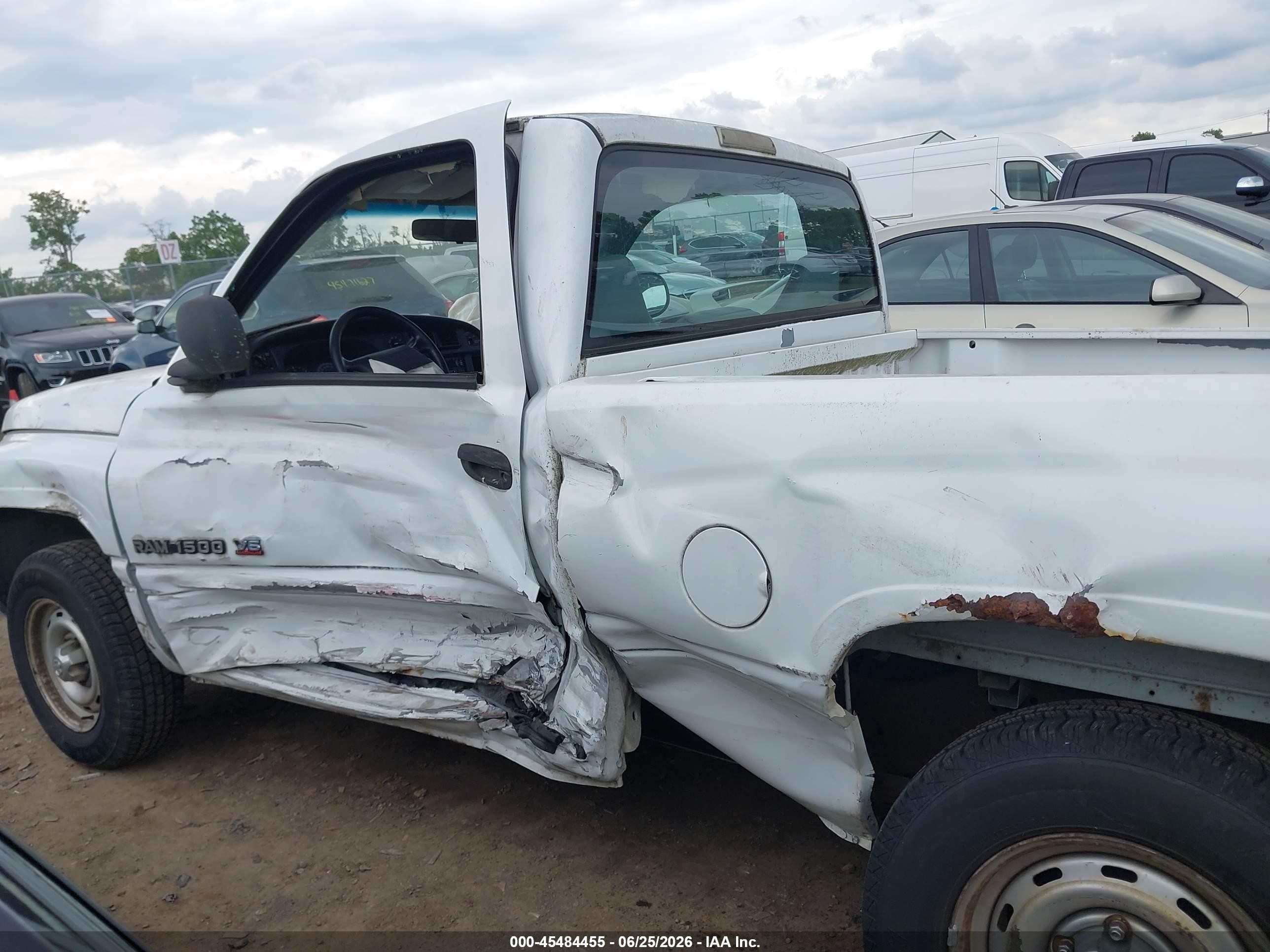 1999 Dodge Ram 1500 St/work Special White vin: 1B7HC16X2XS101589