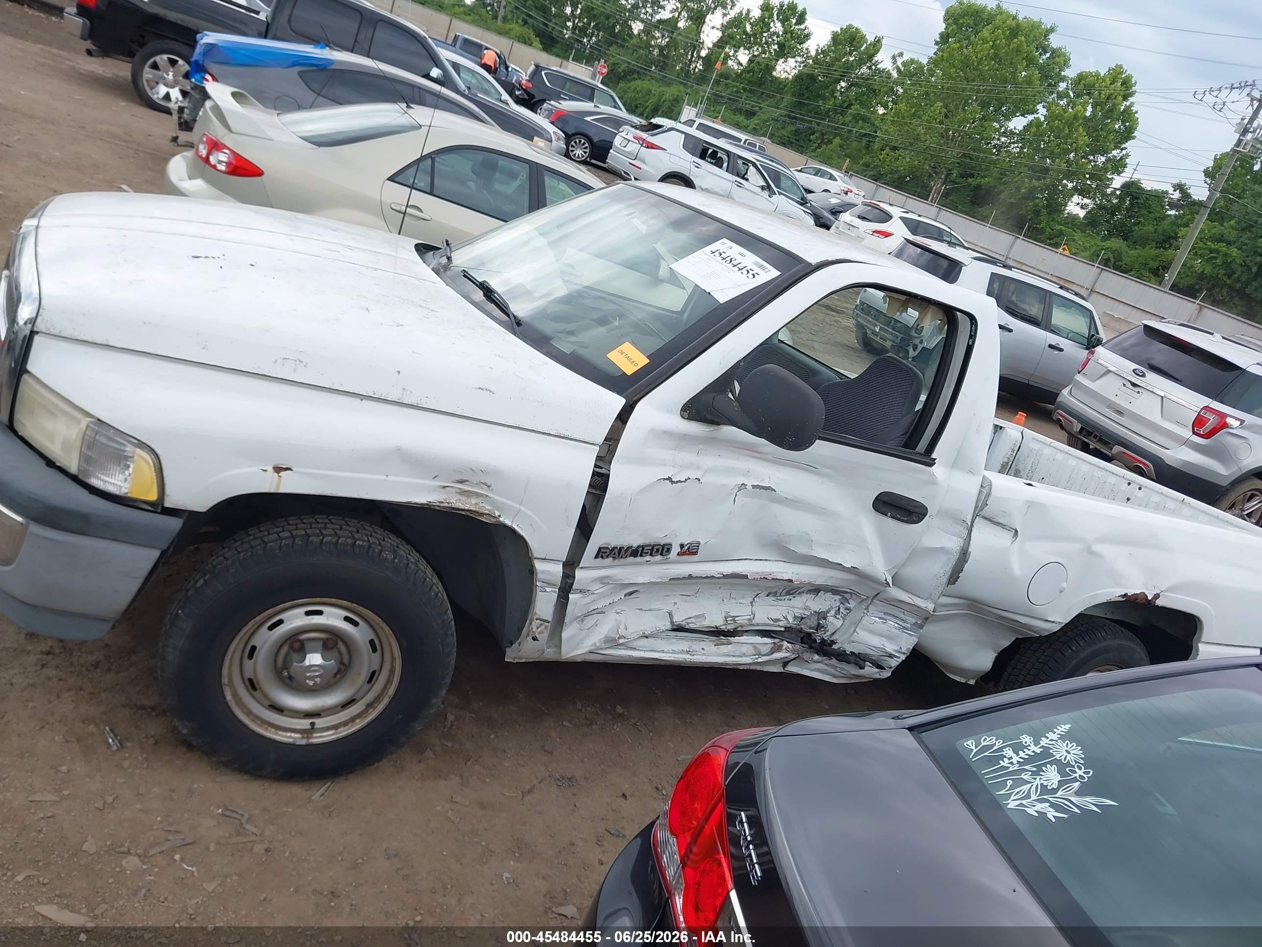 1999 Dodge Ram 1500 St/work Special White vin: 1B7HC16X2XS101589