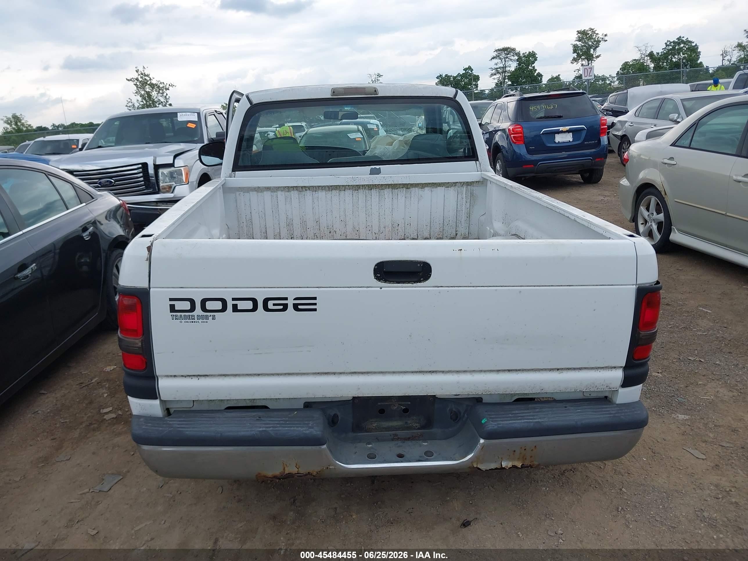 1999 Dodge Ram 1500 St/work Special White vin: 1B7HC16X2XS101589