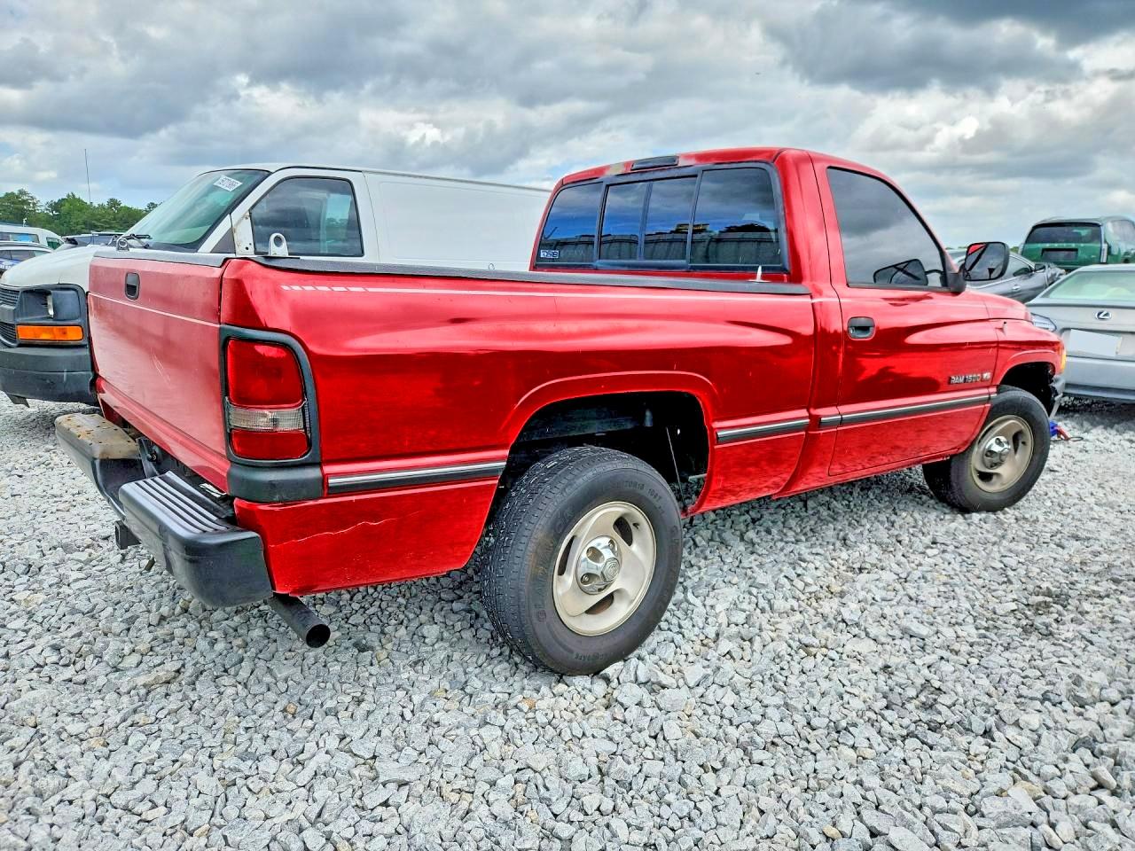 1995 Dodge Ram 1500 Red vin: 1B7HC16X3SS306475