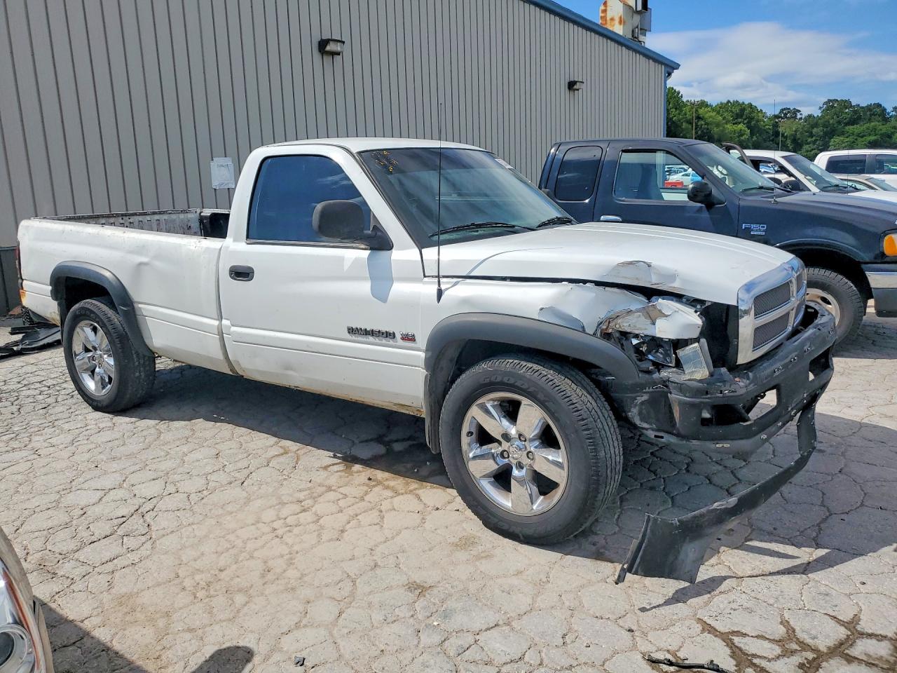 1998 Dodge Ram 1500 White vin: 1B7HC16X3WS646361