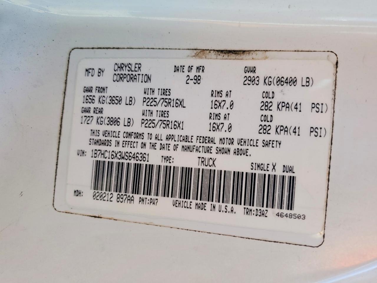 1998 Dodge Ram 1500 White vin: 1B7HC16X3WS646361
