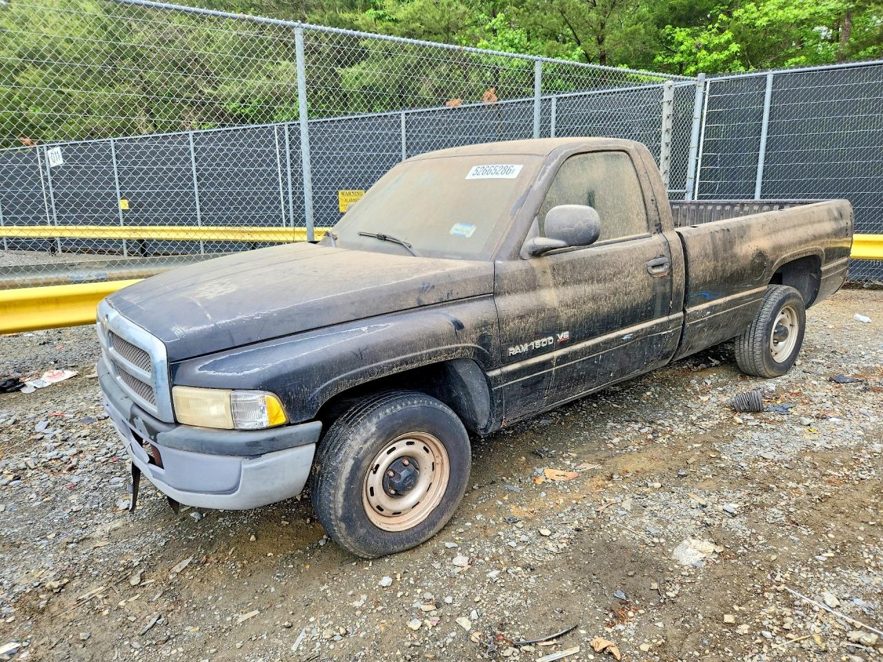 1B7HC16X3YS509584
