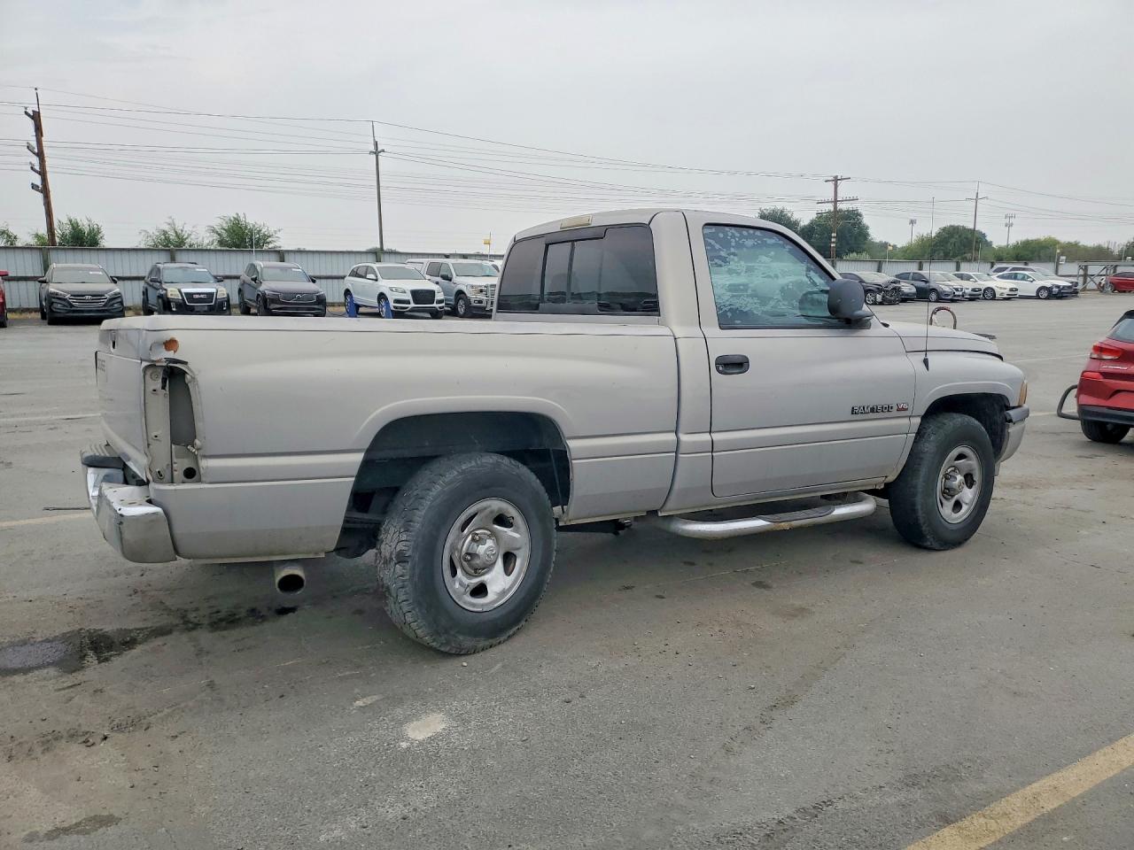 1999 Dodge Ram 1500 Silver vin: 1B7HC16X5XS306999