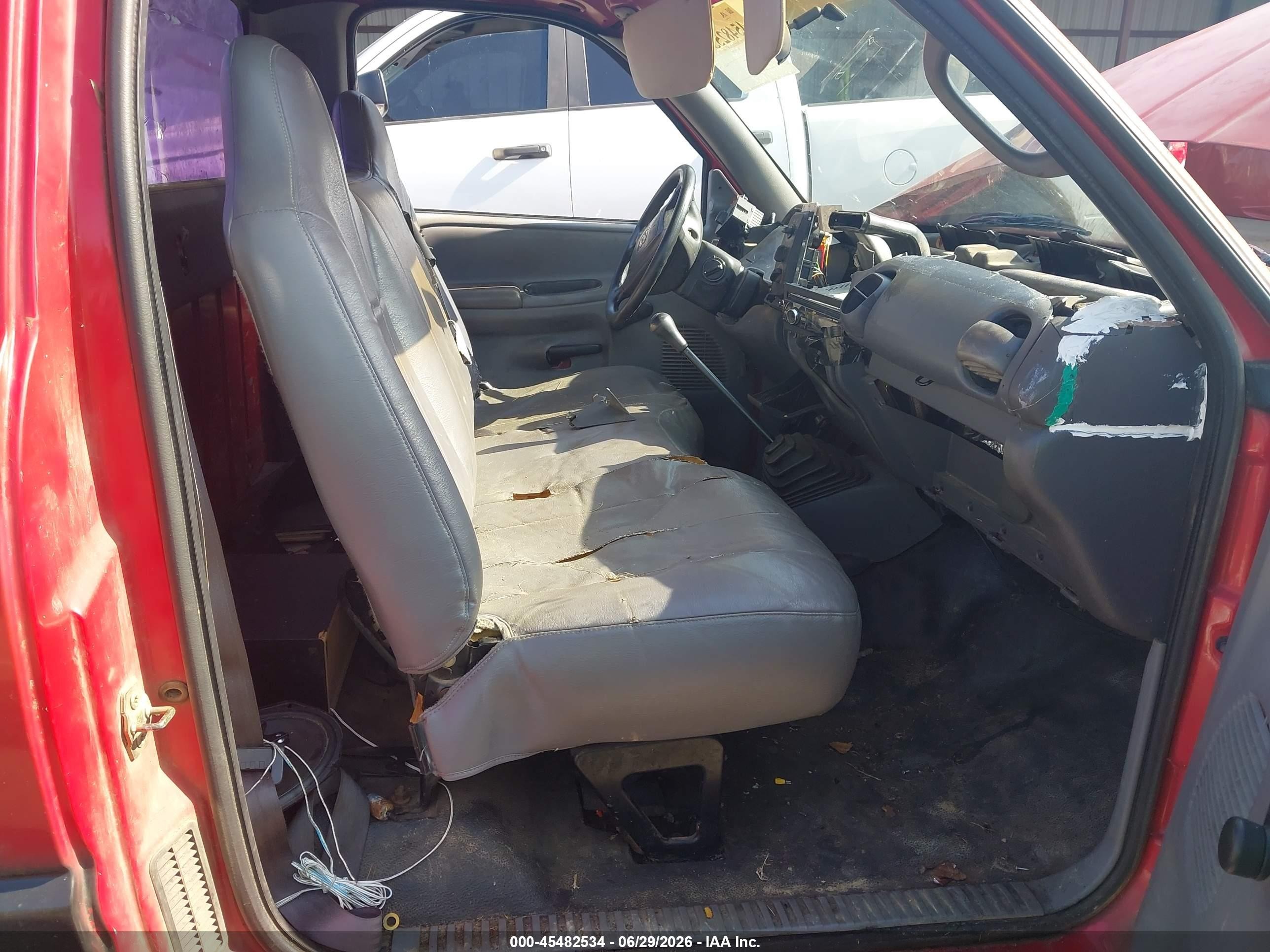 2001 Dodge Ram 1500 St/ws Red vin: 1B7HC16X61S234816