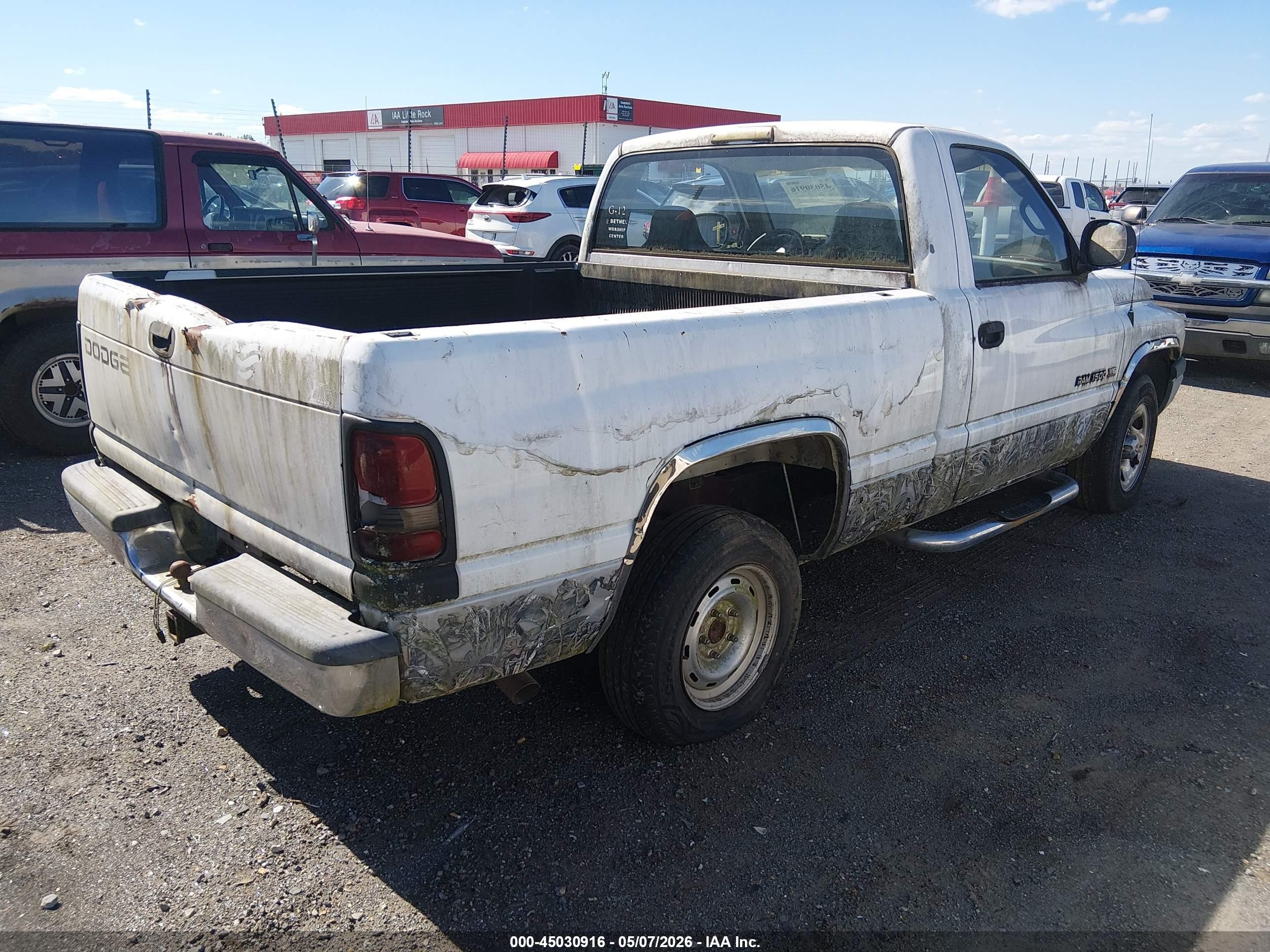 2000 Dodge Ram 1500 St/ws White vin: 1B7HC16X8YS561776