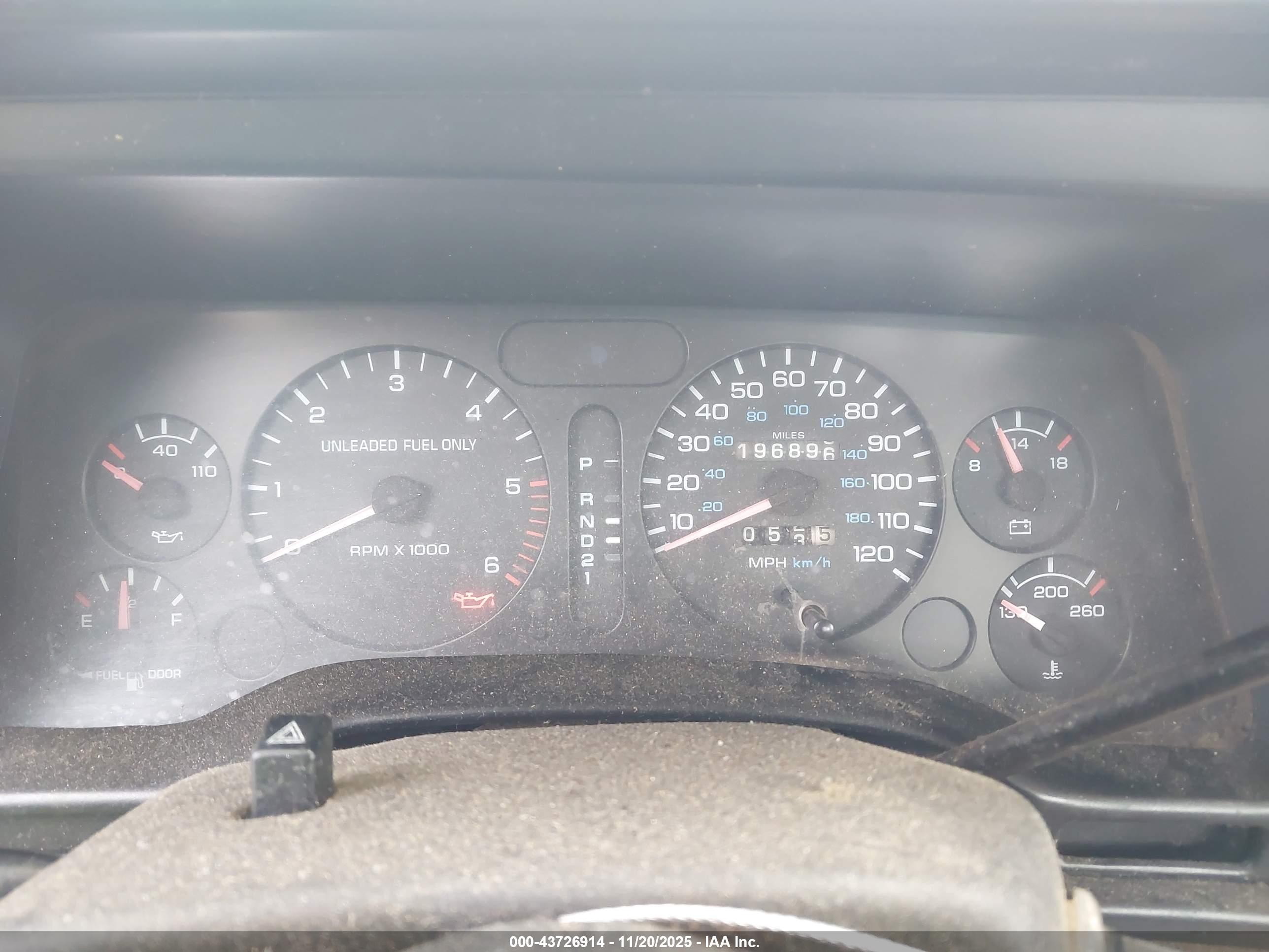 1994 Dodge Ram 1500   Silver vin: 1B7HC16Y0RS597004