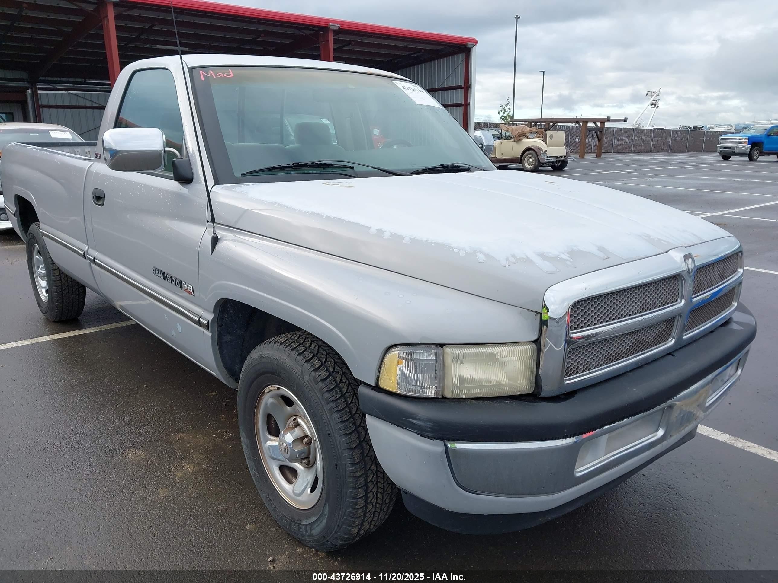 1994 Dodge Ram 1500   Серебряный vin: 1B7HC16Y0RS597004