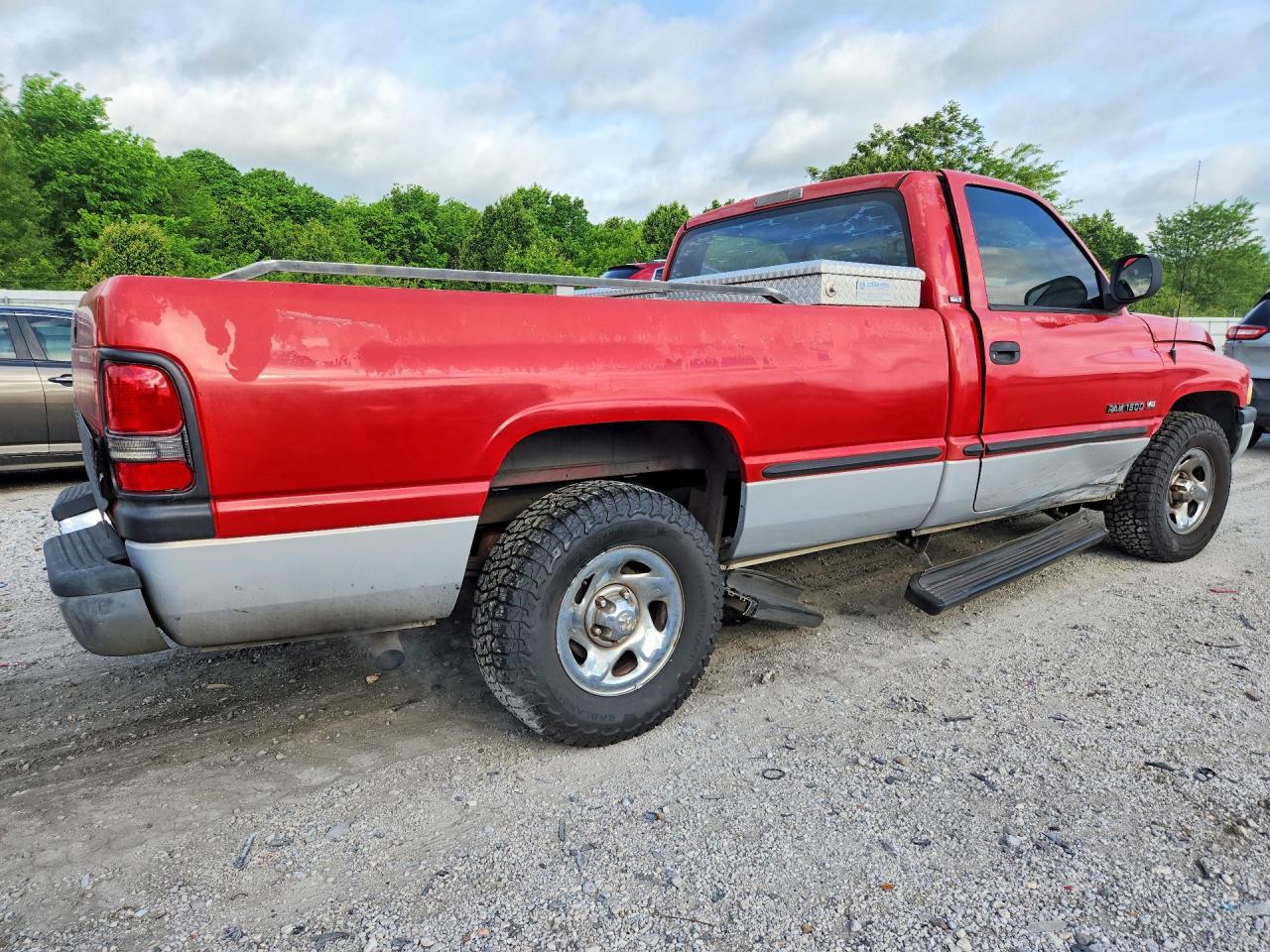1999 Dodge Ram 1500 Red vin: 1B7HC16Y0XS311293