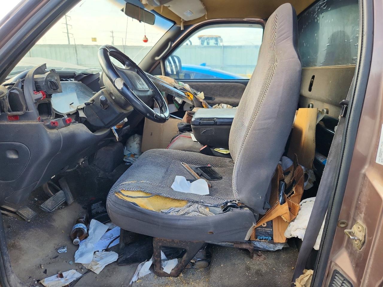 2001 Dodge Ram 1500 Бежевый vin: 1B7HC16Y11S156759