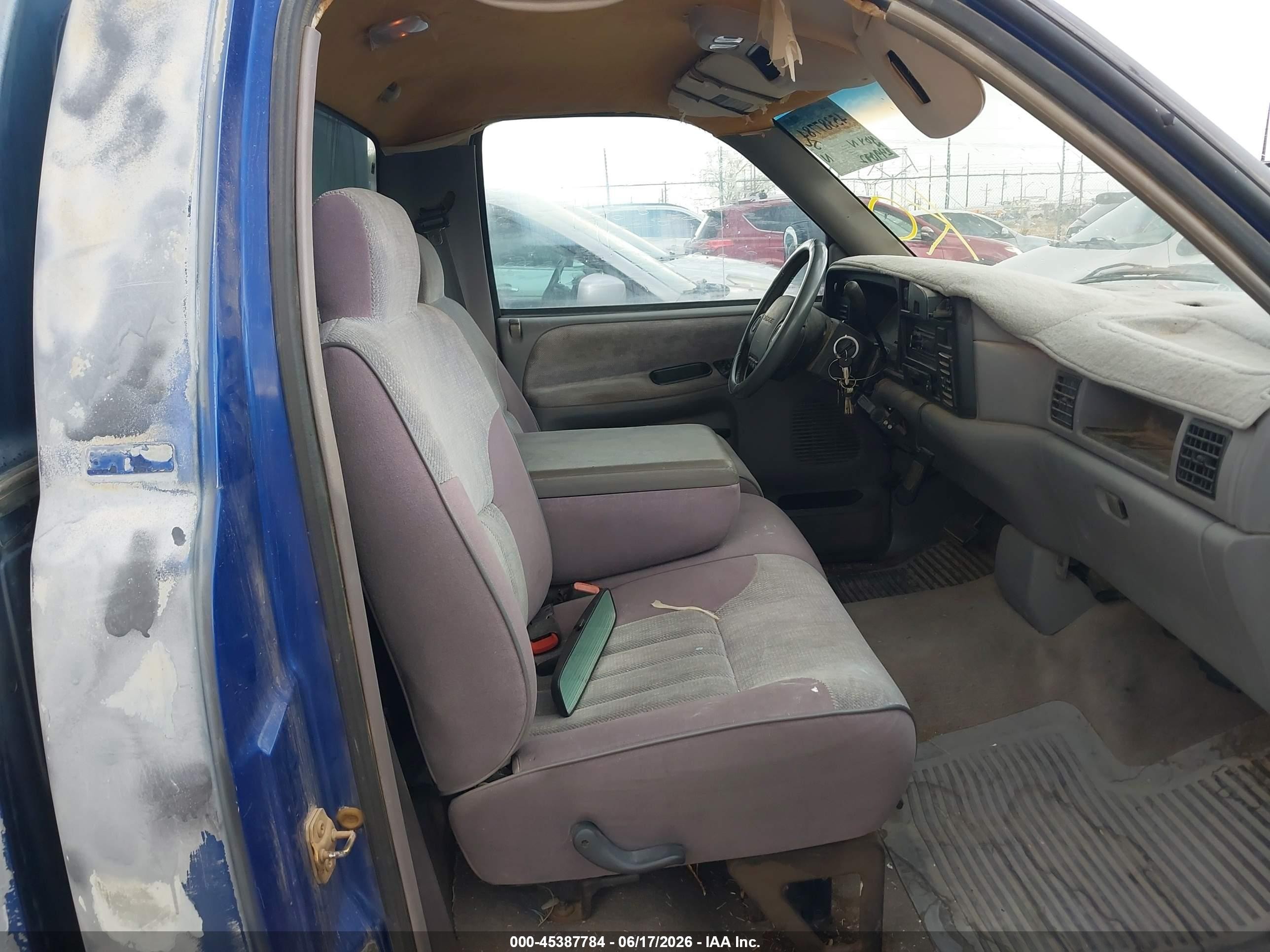 1995 Dodge Ram 1500   Синий vin: 1B7HC16Y1SS316334