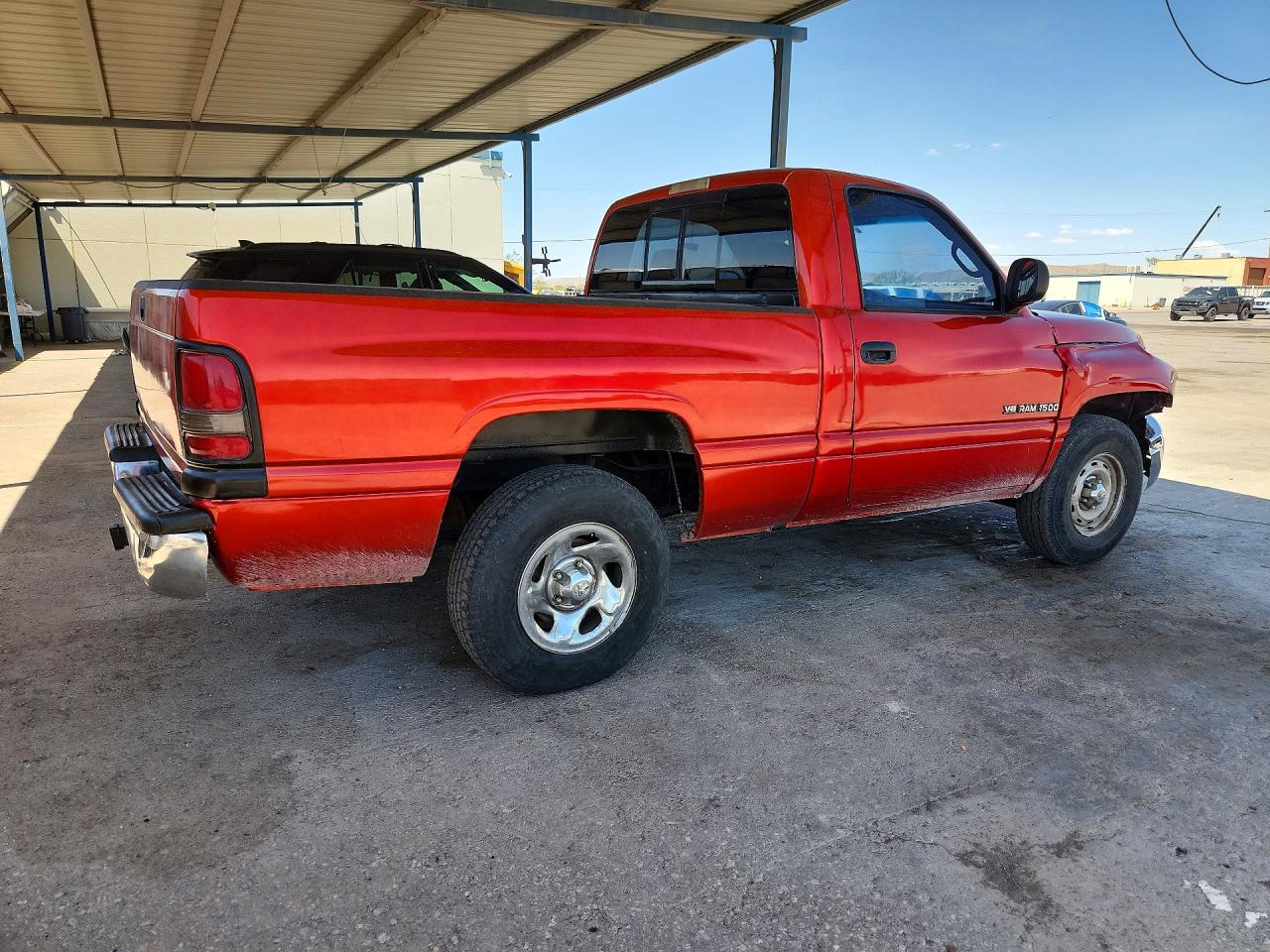 2000 Dodge Ram 1500 Red vin: 1B7HC16Y2YS597147