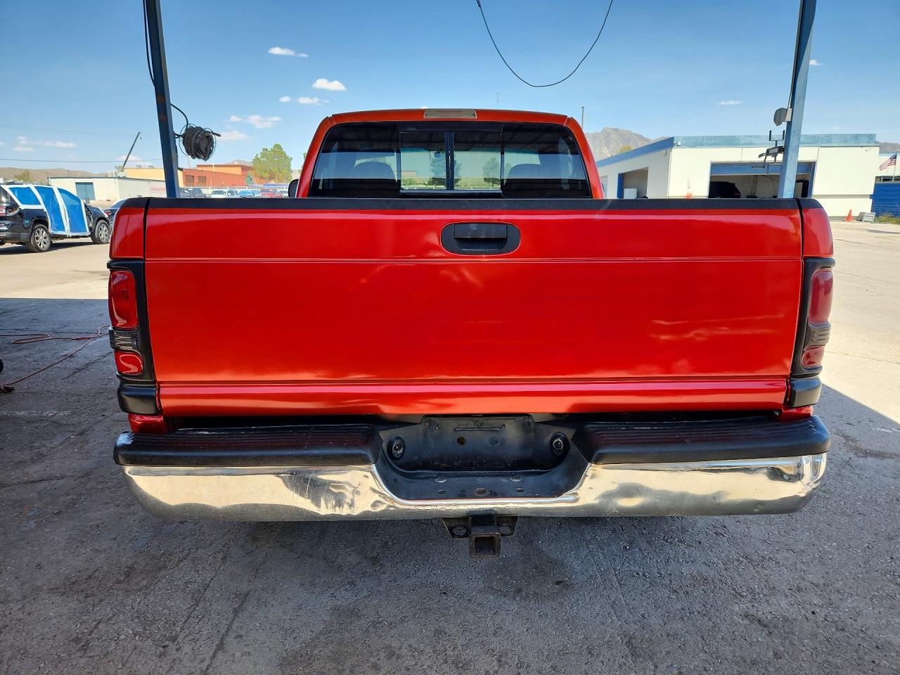 2000 Dodge Ram 1500 Red vin: 1B7HC16Y2YS597147