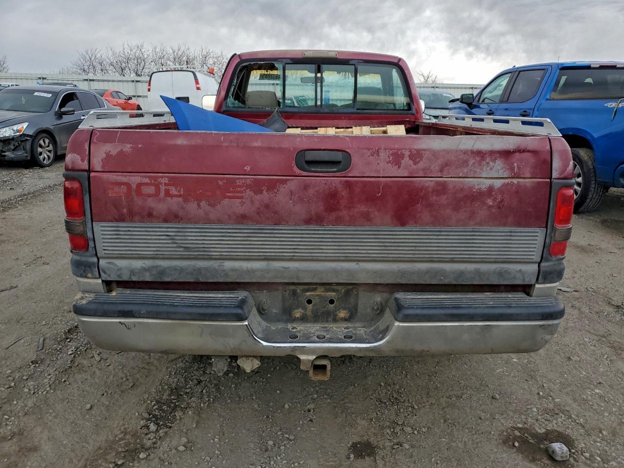 1994 Dodge Ram 1500 Brown vin: 1B7HC16Y3RS562747
