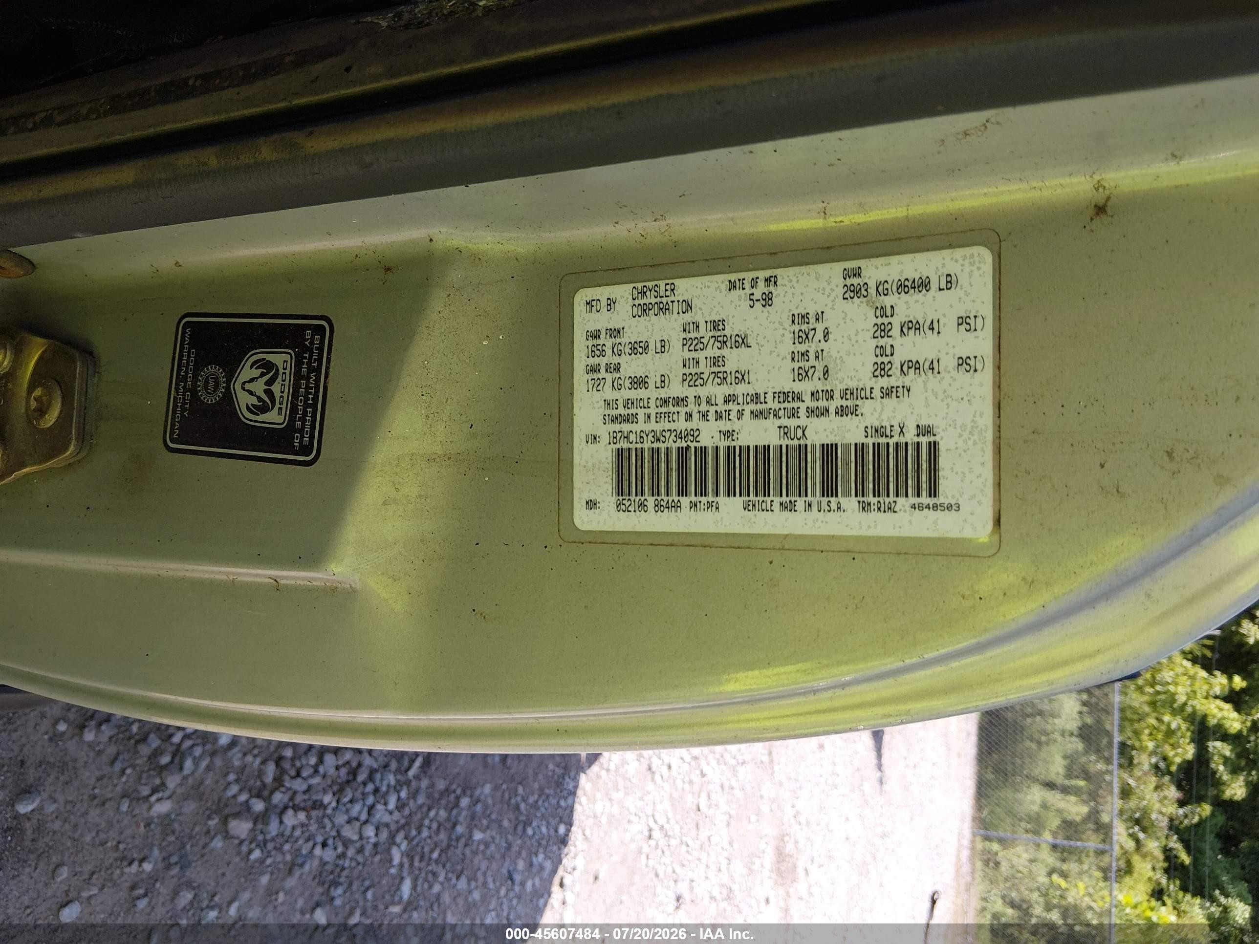 1998 Dodge Ram 1500 St Серебряный vin: 1B7HC16Y3WS734092