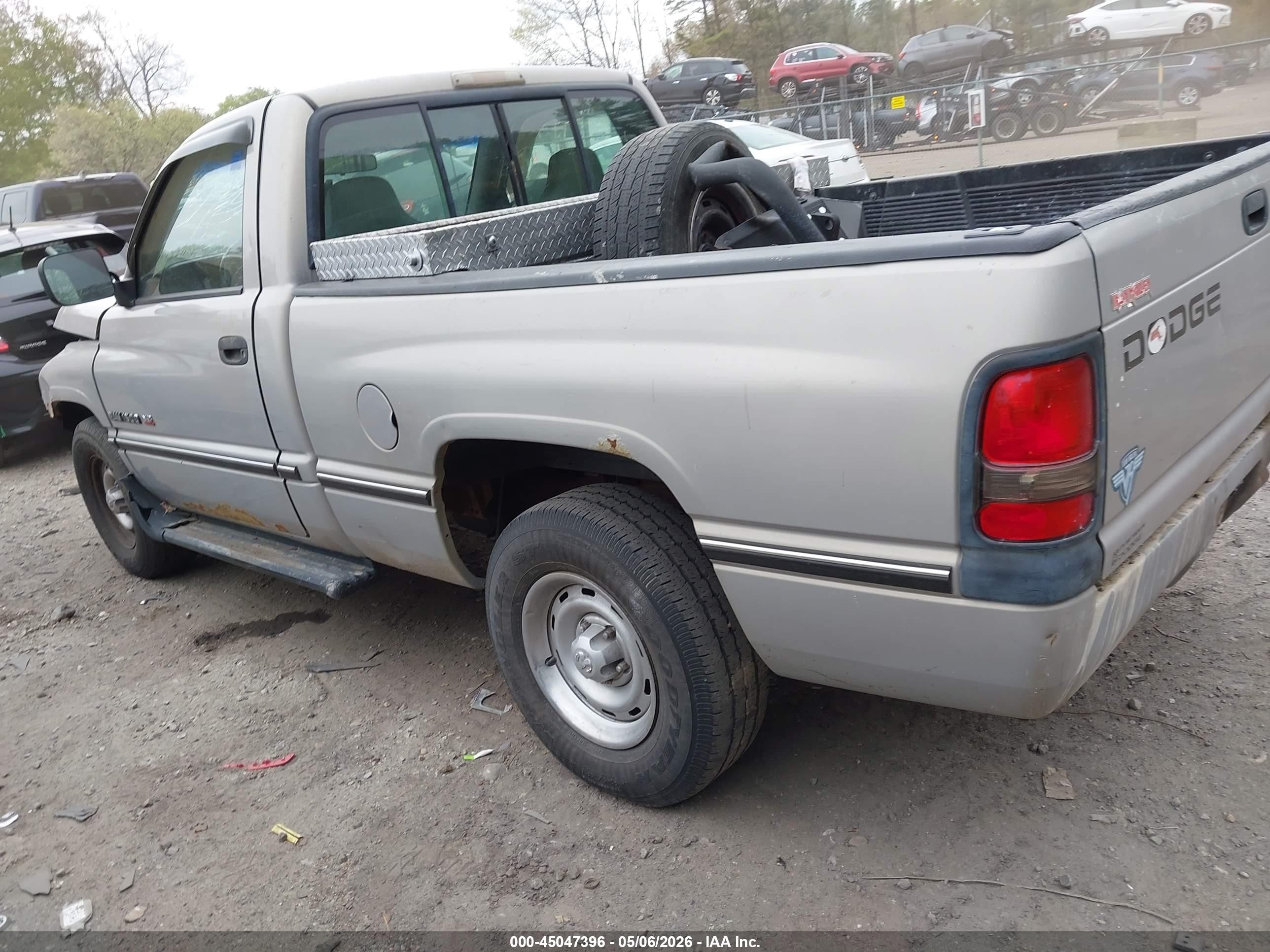 1995 Dodge Ram 1500   Серый vin: 1B7HC16Y4SS325609