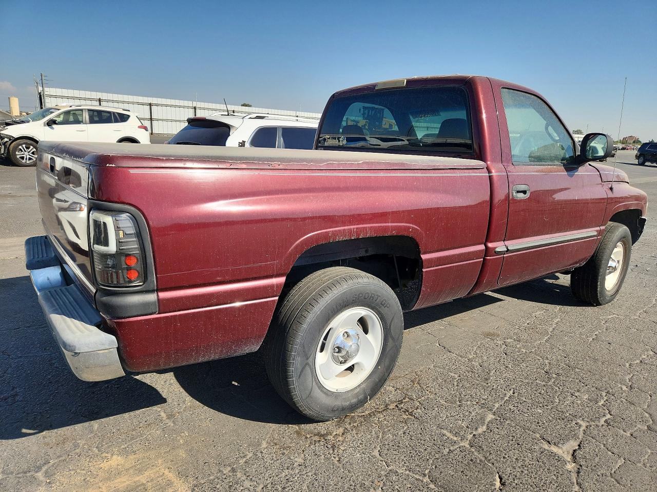 2001 Dodge Ram 1500 Maroon vin: 1B7HC16Y91S198418