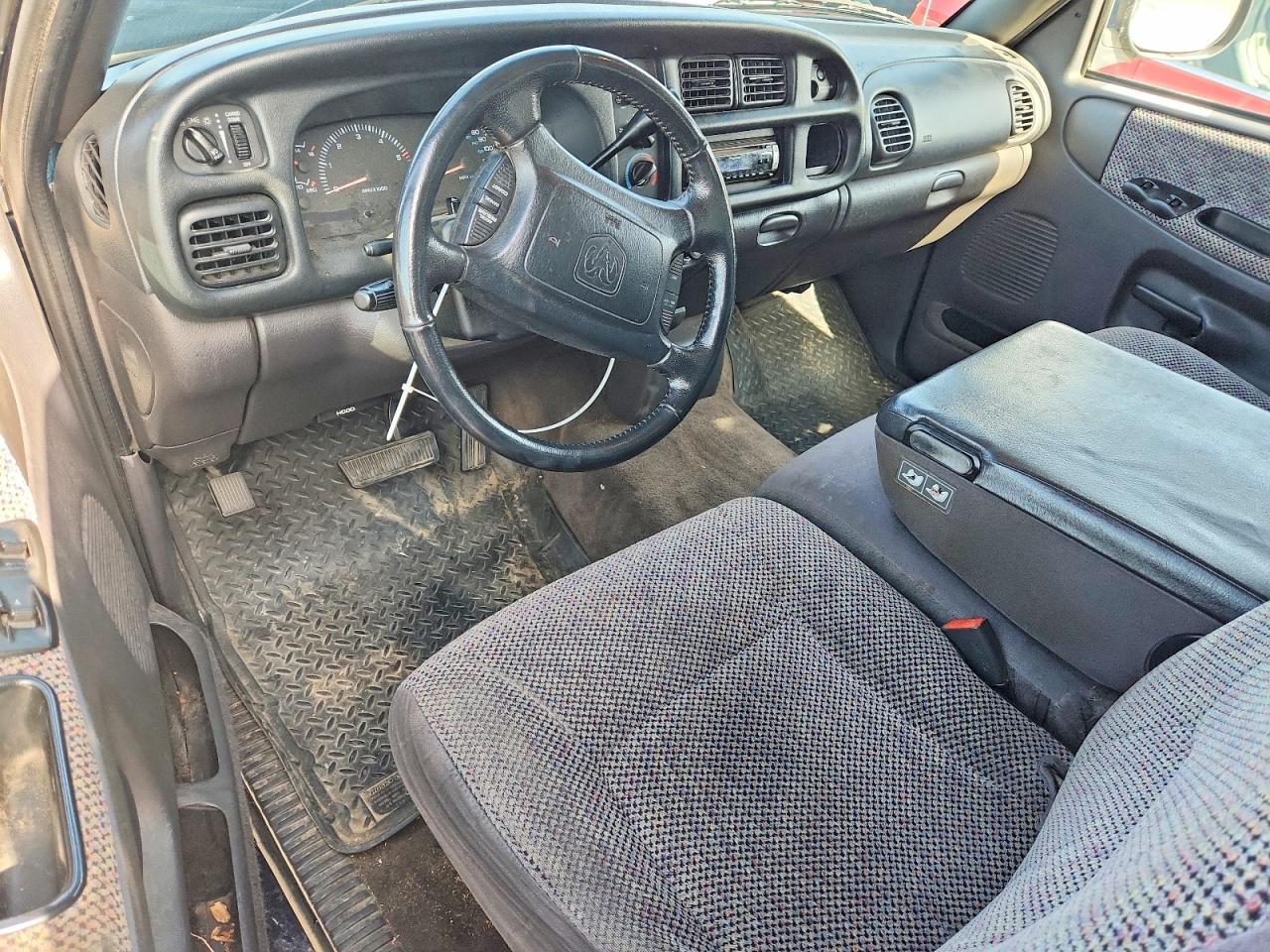 2001 Dodge Ram 1500 Синий vin: 1B7HC16Z11S340818