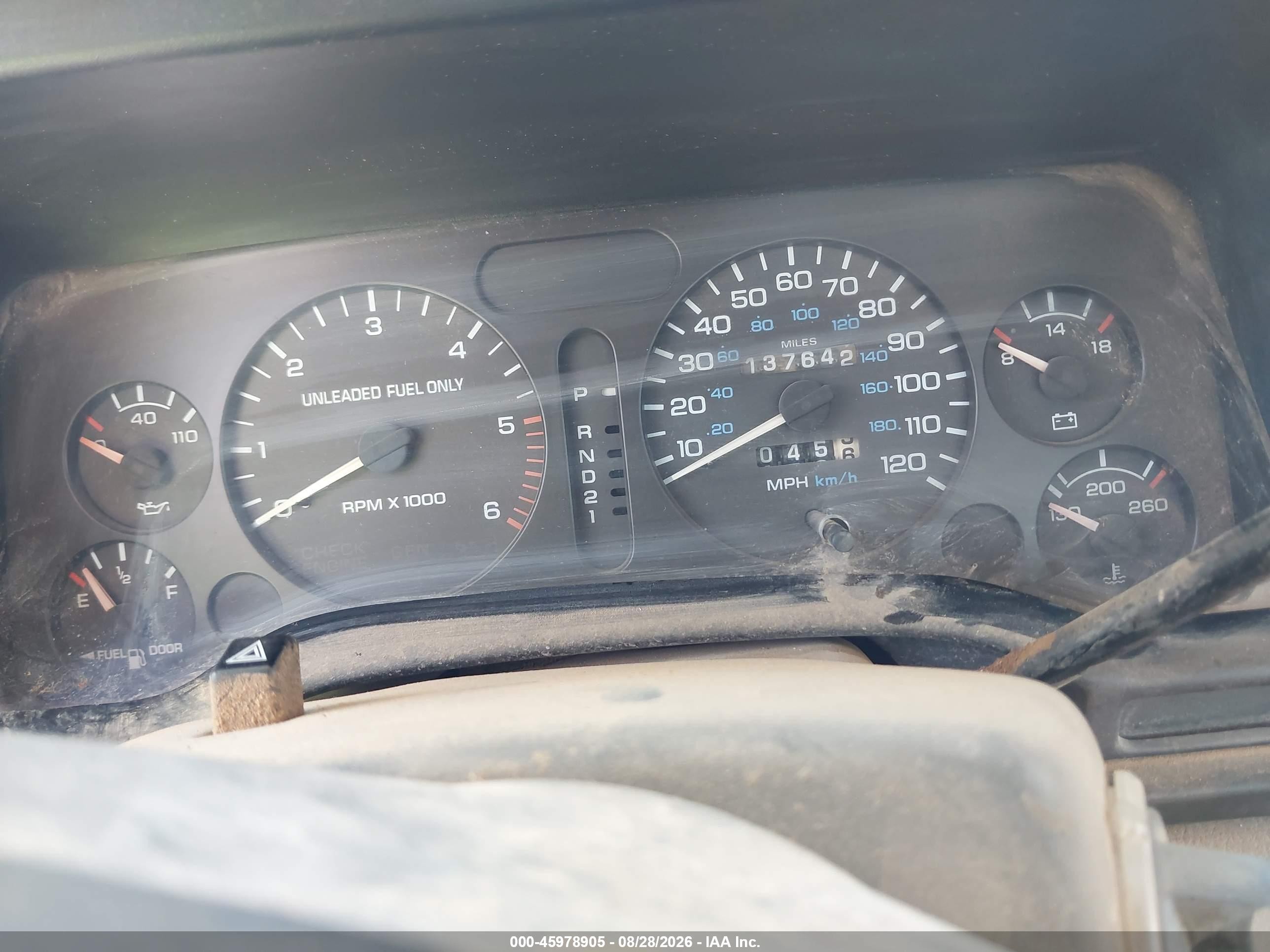 1996 Dodge Ram 1500   Silver vin: 1B7HC16Z1TS527673