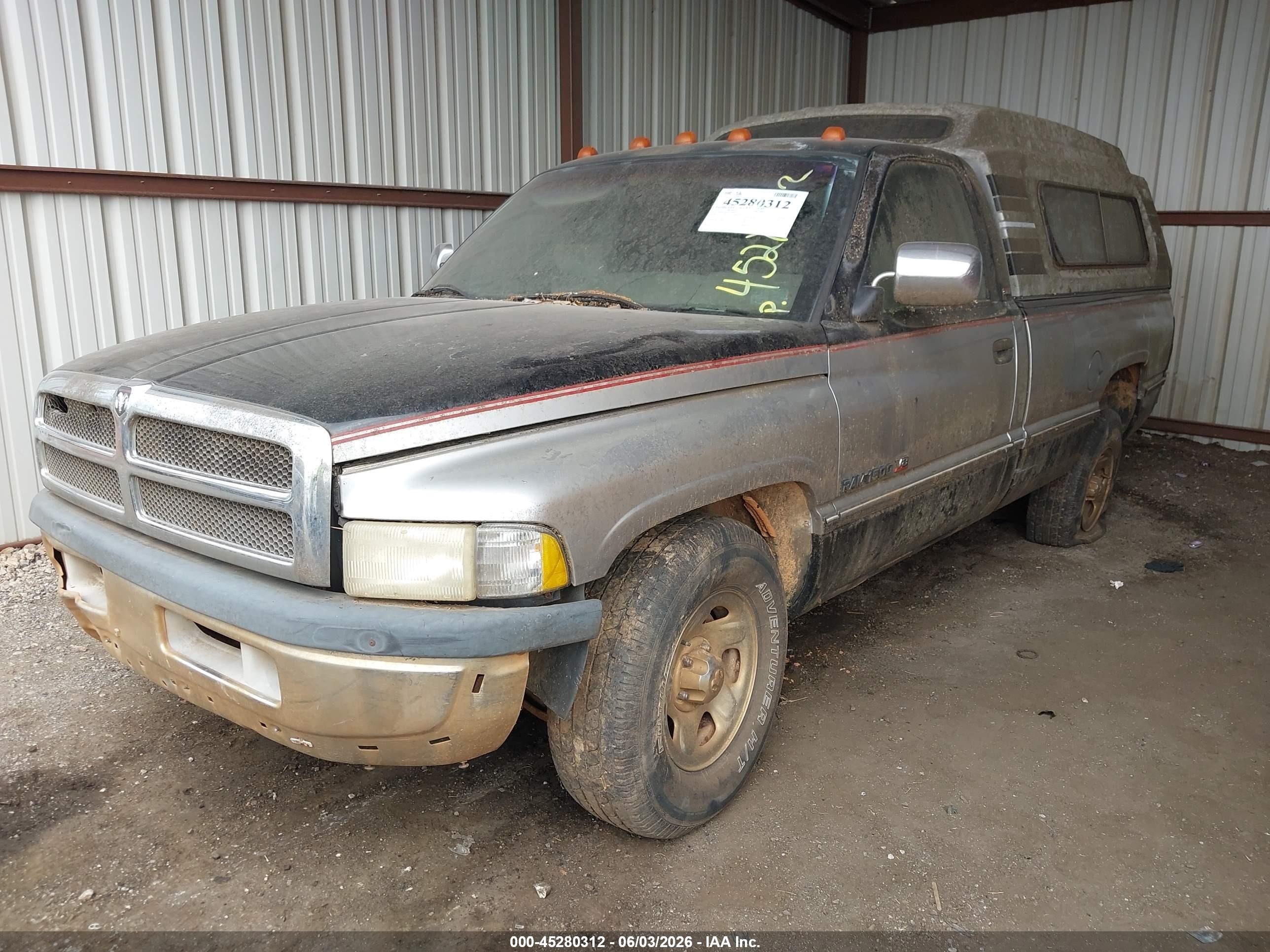 1995 Dodge Ram 1500   Черный vin: 1B7HC16Z4SS258499