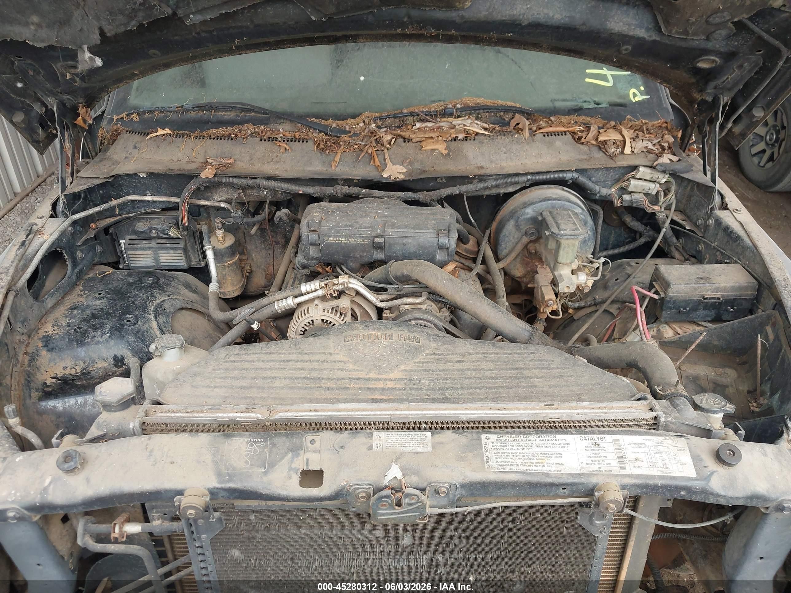 1995 Dodge Ram 1500   Черный vin: 1B7HC16Z4SS258499