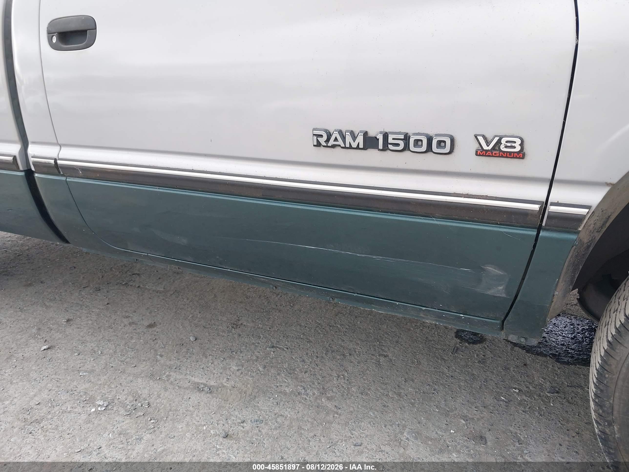 1995 Dodge Ram 1500   Silver vin: 1B7HC16Z5SS134967