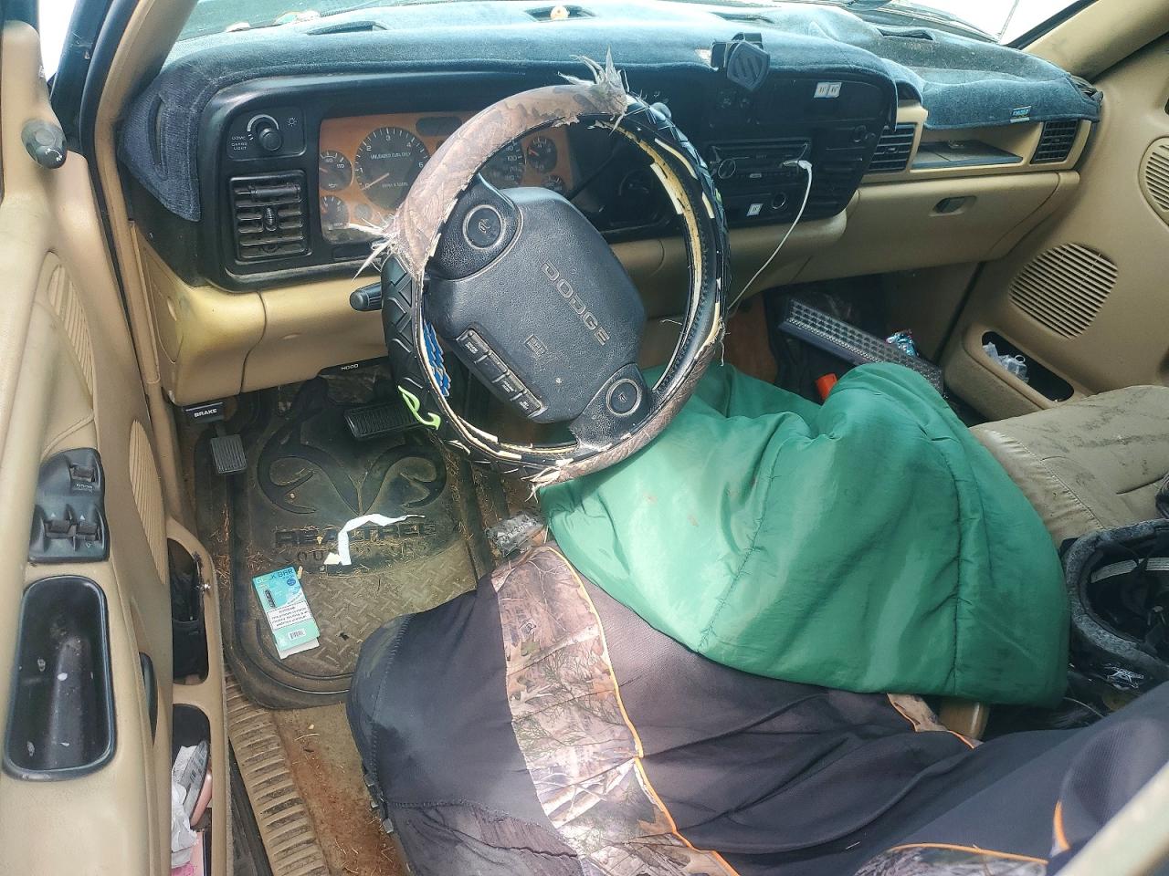 1997 Dodge Ram 1500 Green vin: 1B7HC16Z5VJ510562