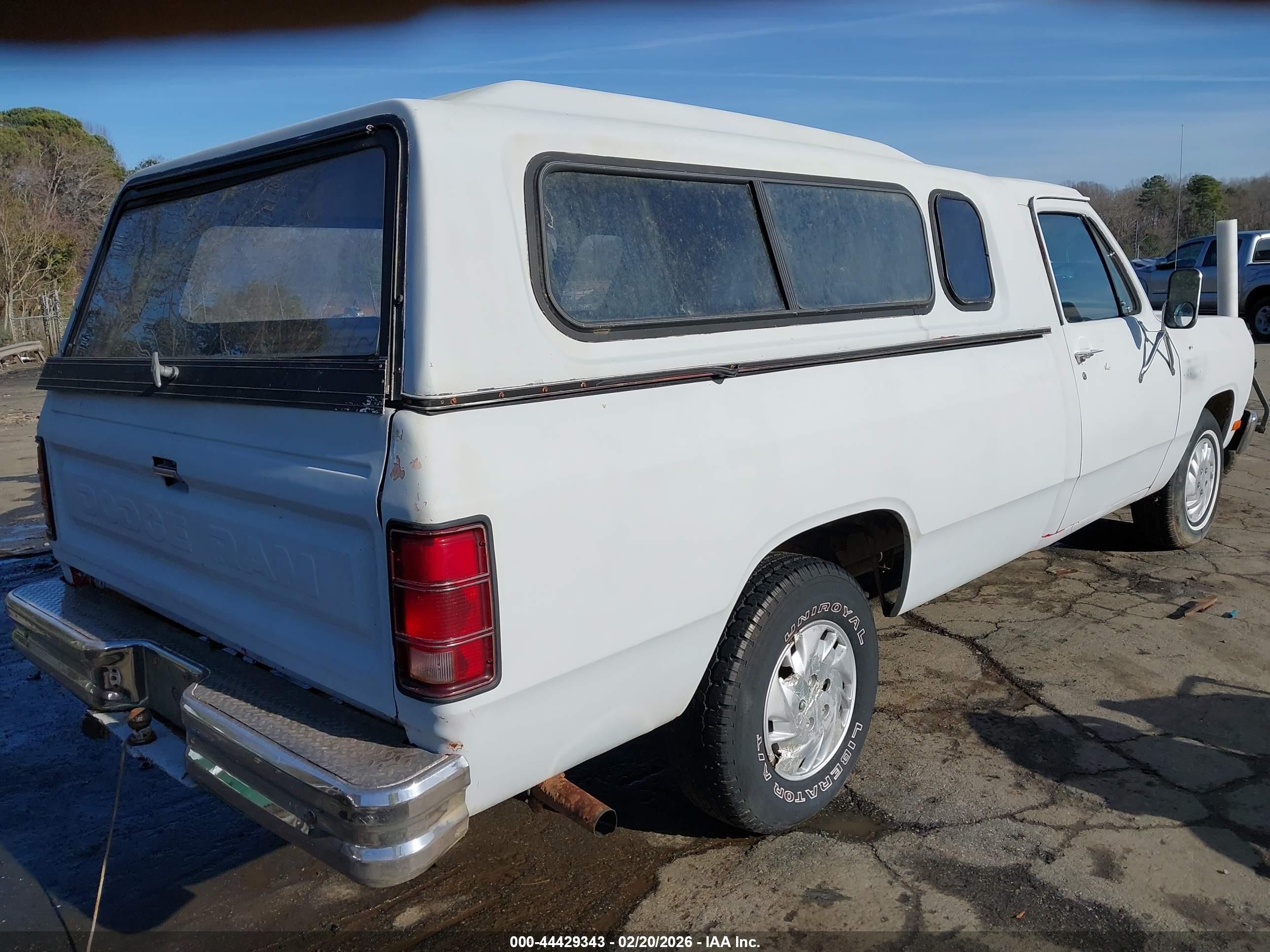 1987 Dodge D-series D150 White vin: 1B7HD14T5HS352198