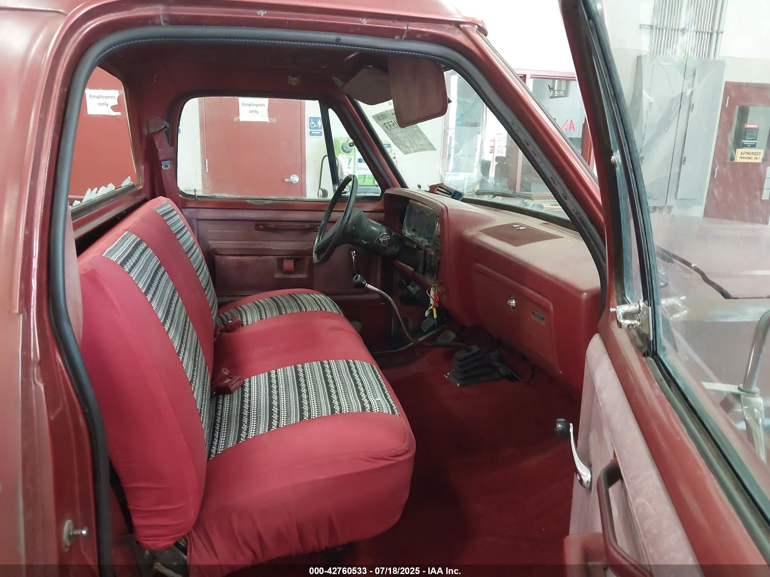 1986 Dodge D-series D150 Maroon vin: 1B7HD14T6GS082610