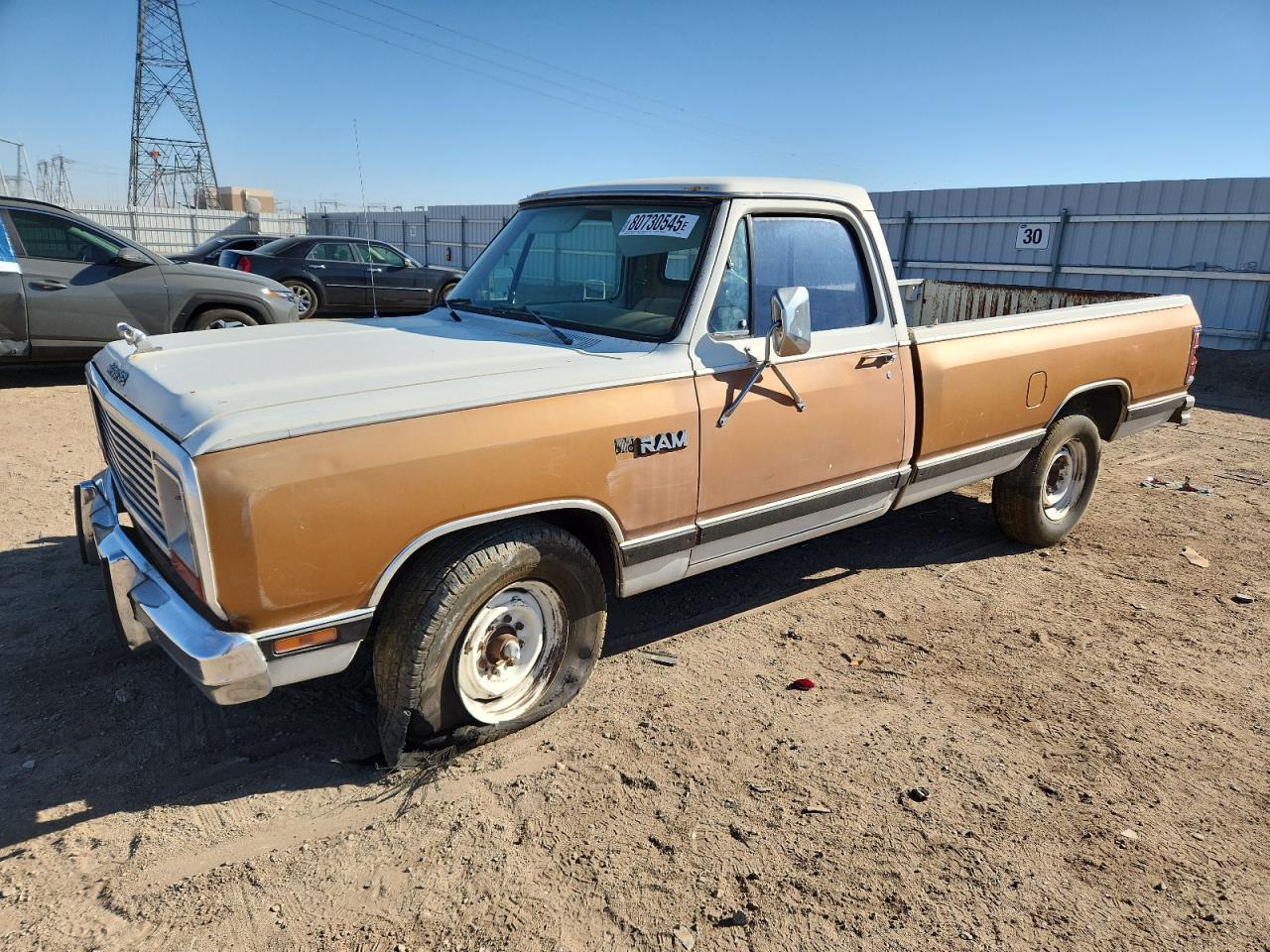 1985 Dodge D-series D200 Two Tone vin: 1B7HD24T2FS659637